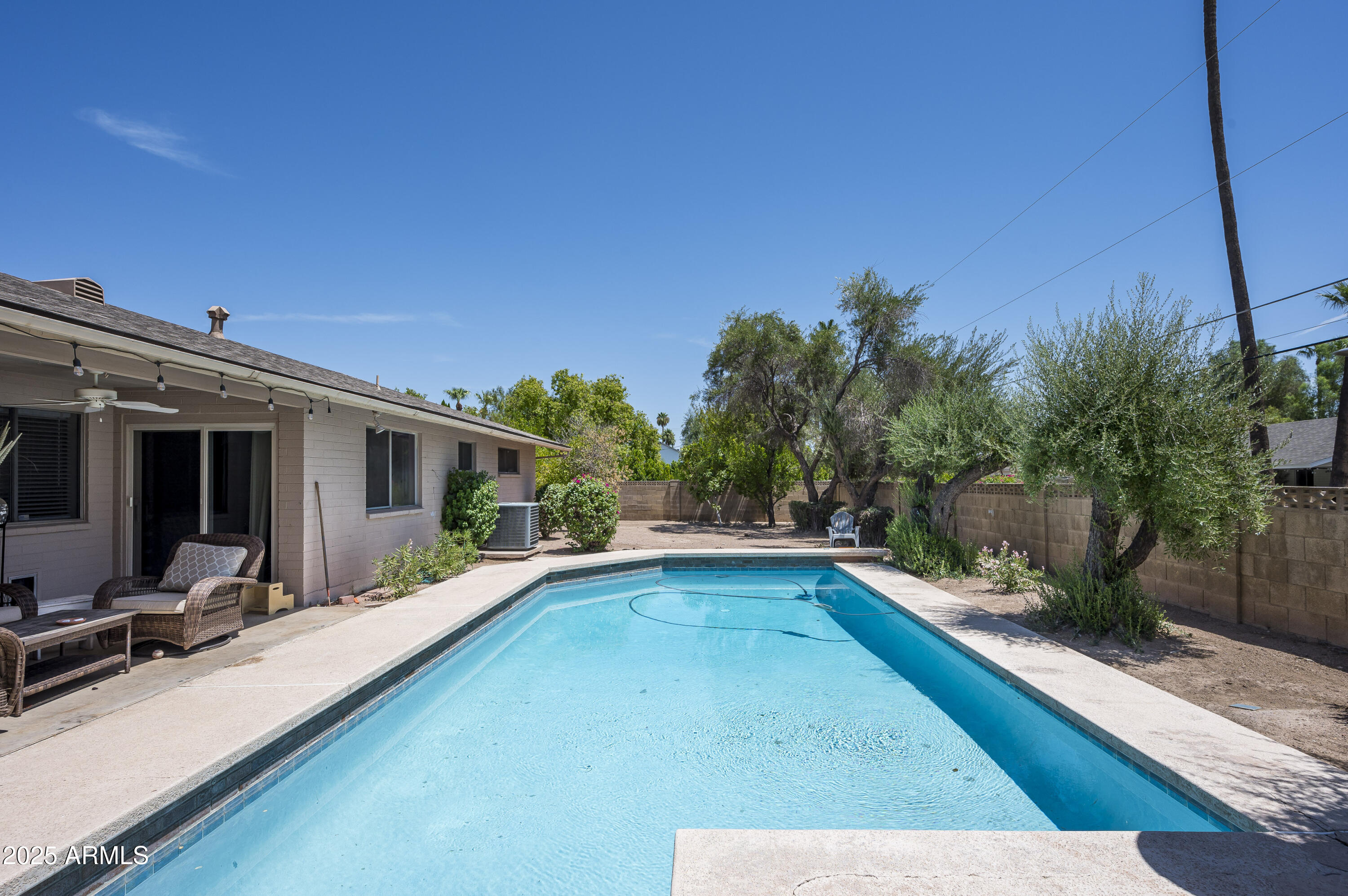 5521 E LAFAYETTE Boulevard