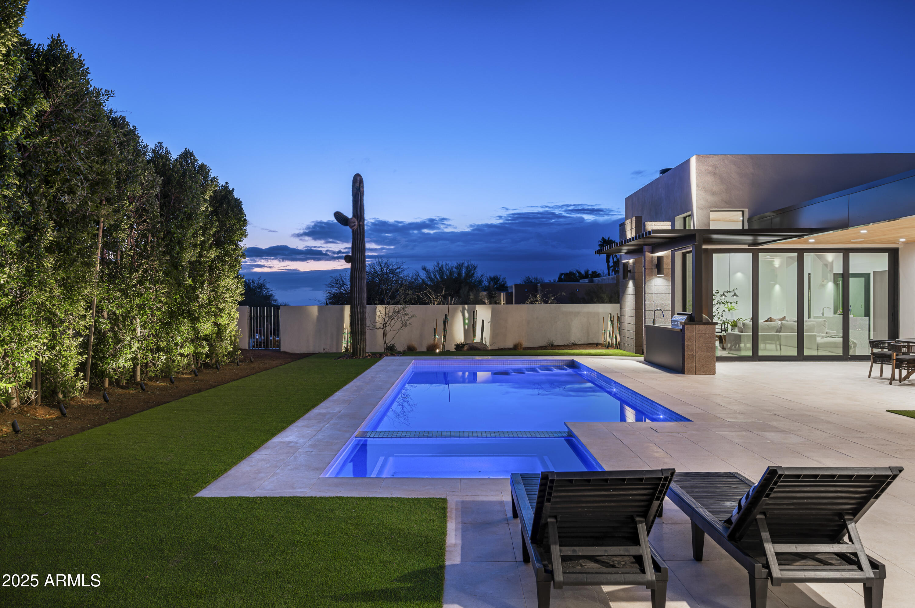 9332 E LA POSADA Court