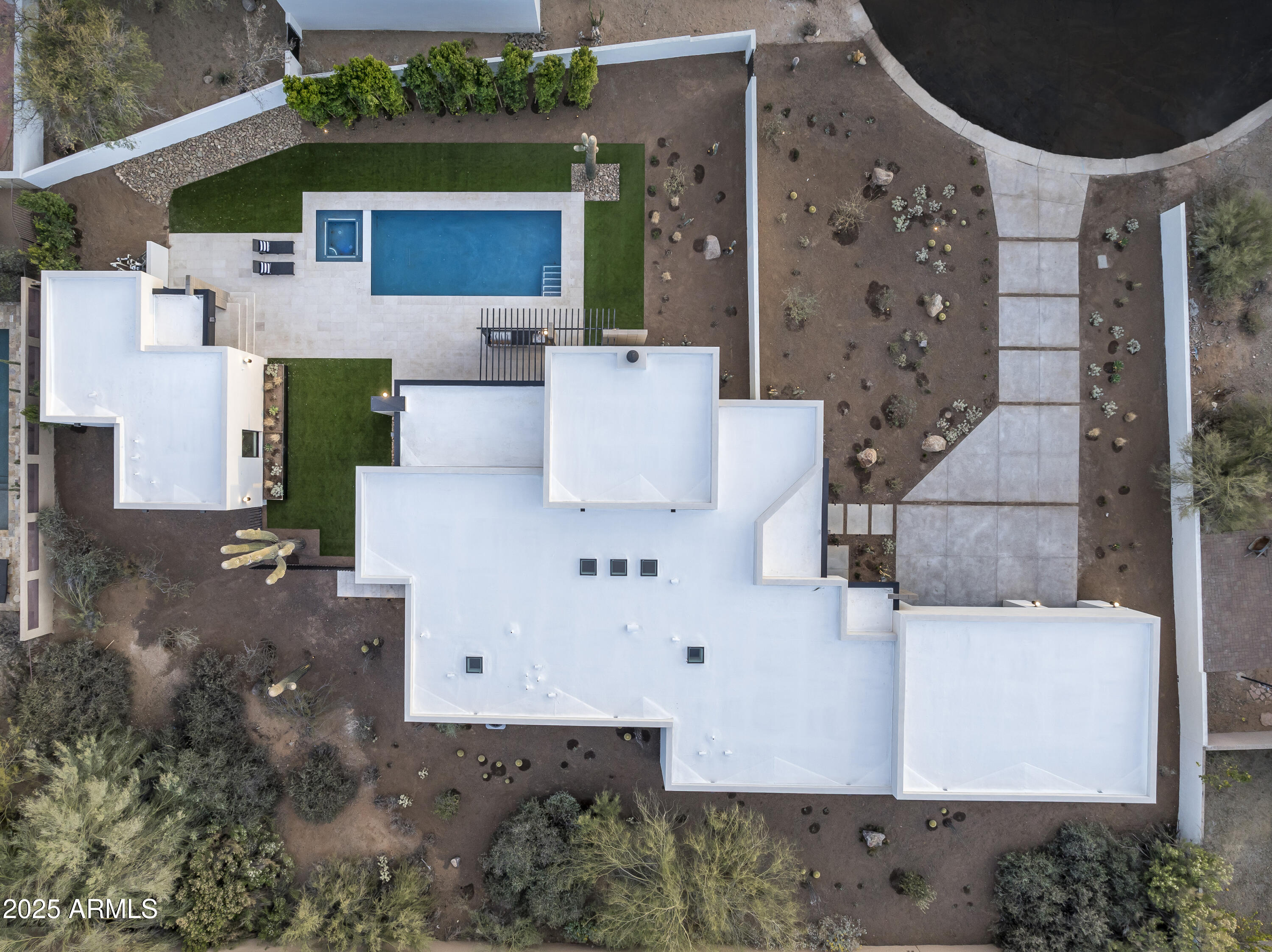 9332 E LA POSADA Court