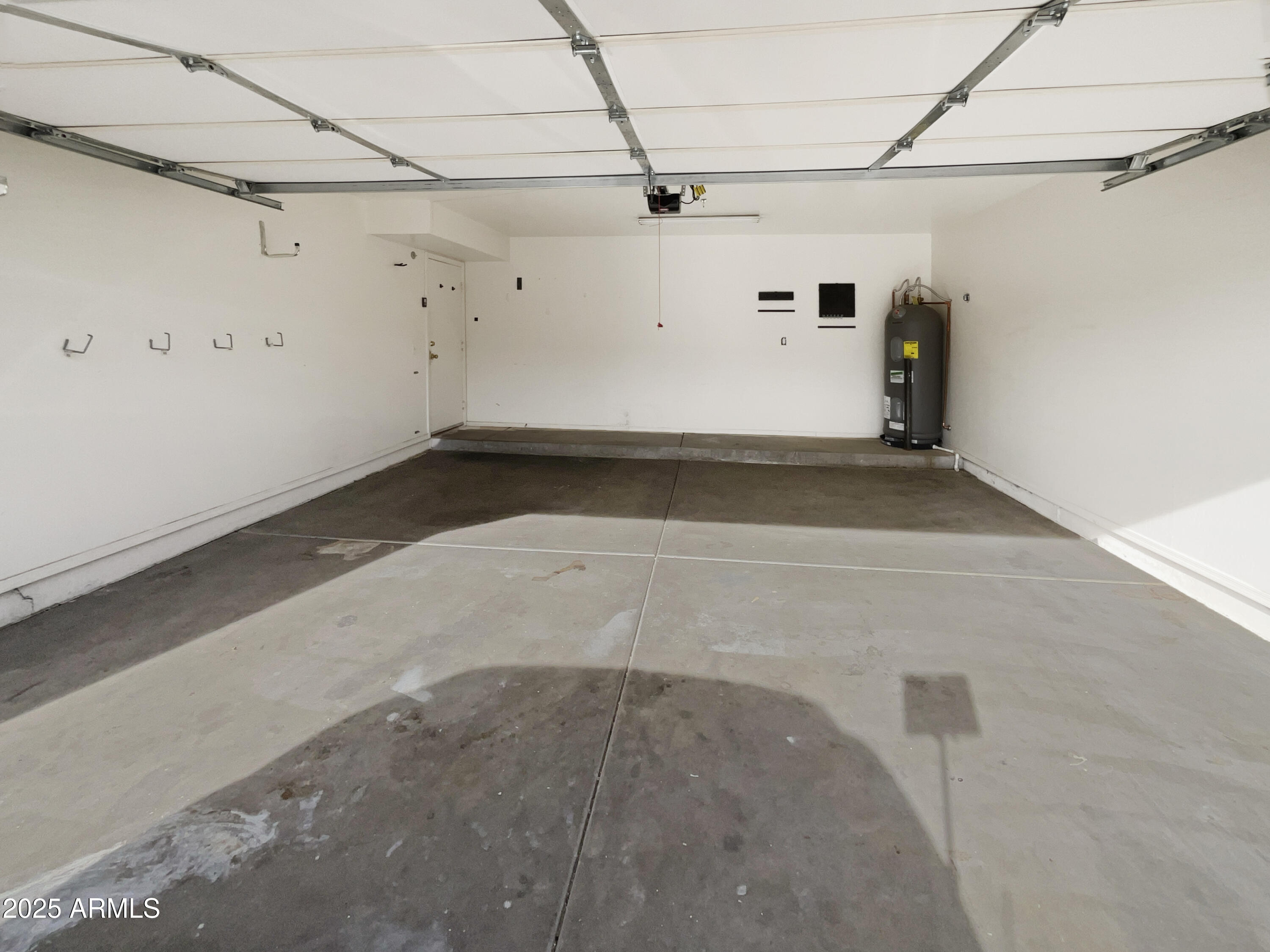 3134 E MCKELLIPS Road, 50