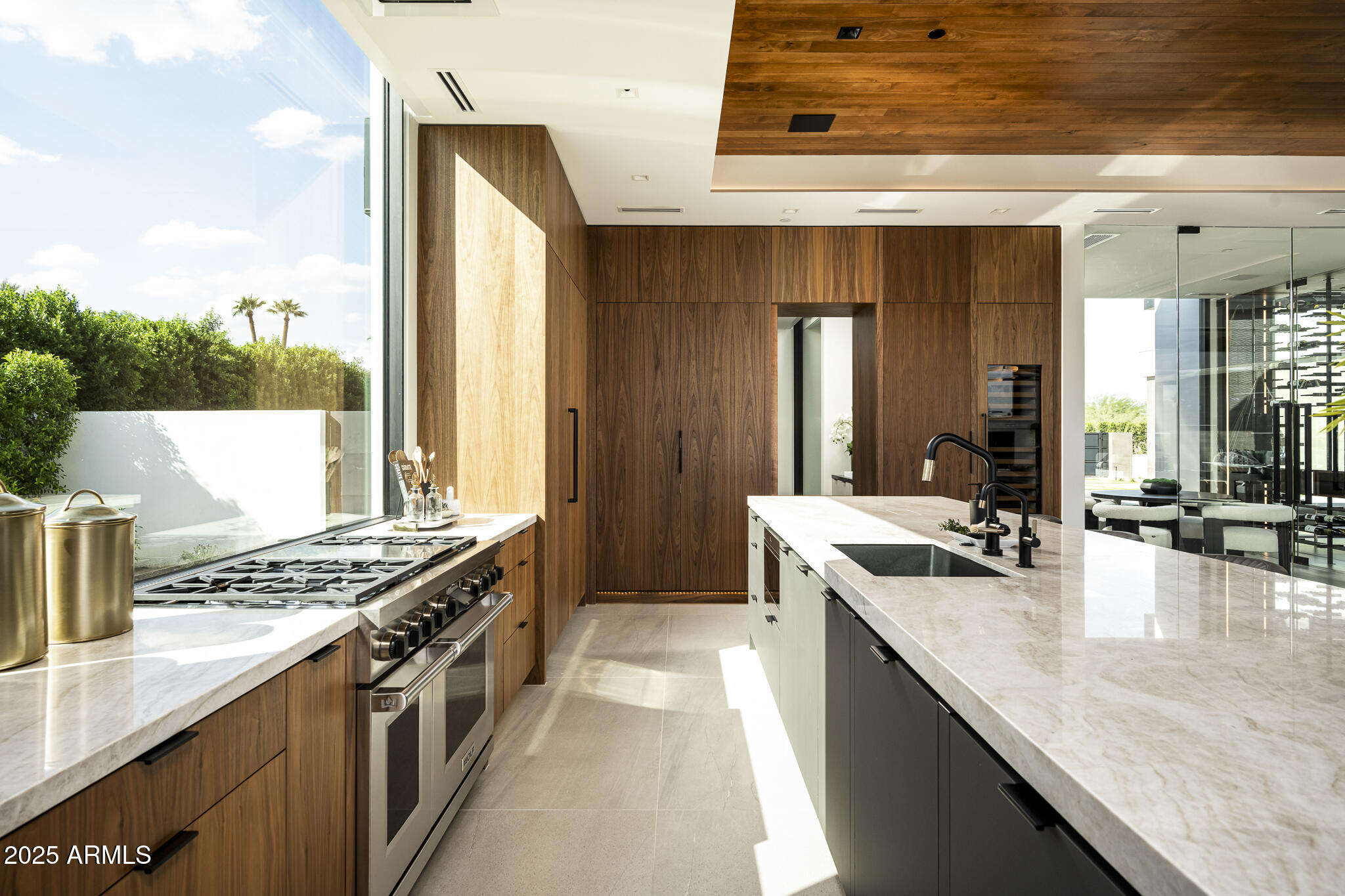 6911 E JACKRABBIT Road