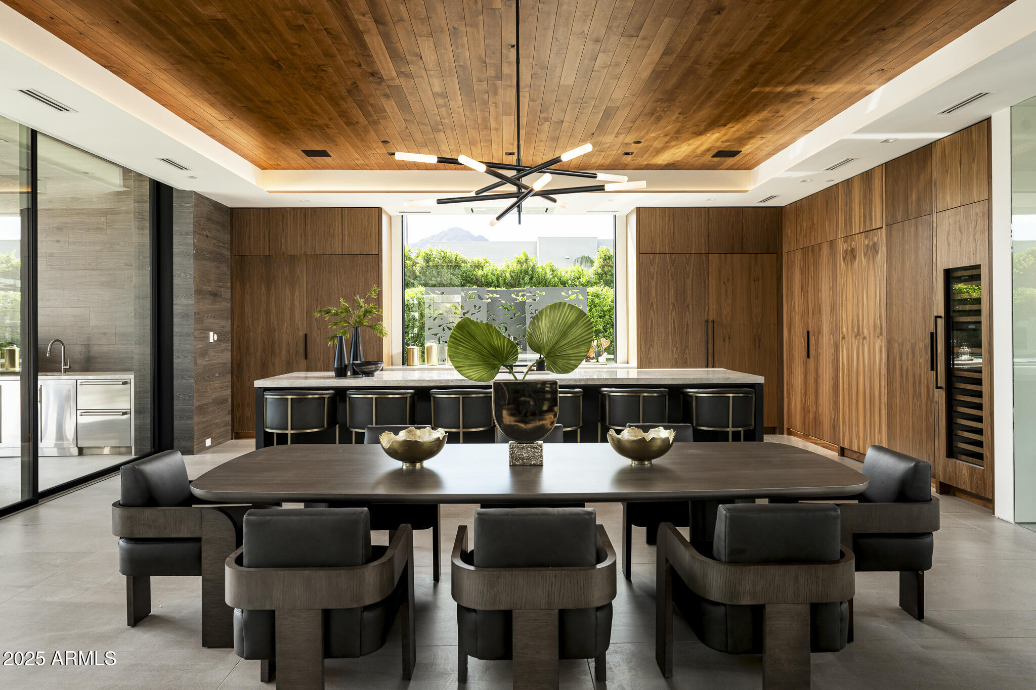 6911 E JACKRABBIT Road