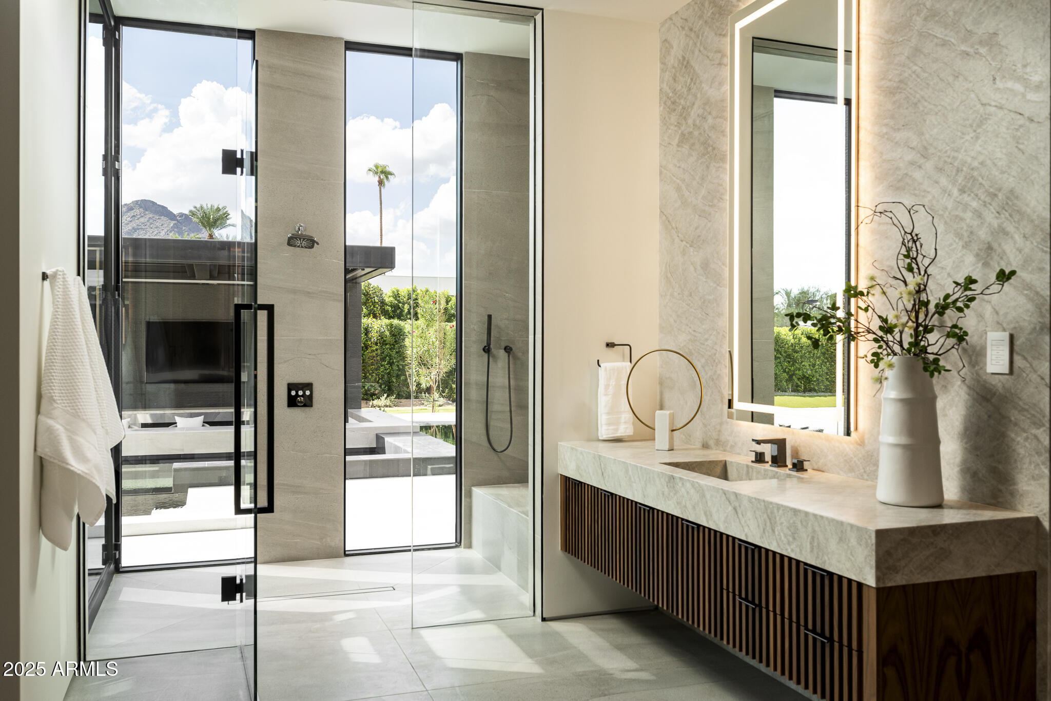 6911 E JACKRABBIT Road