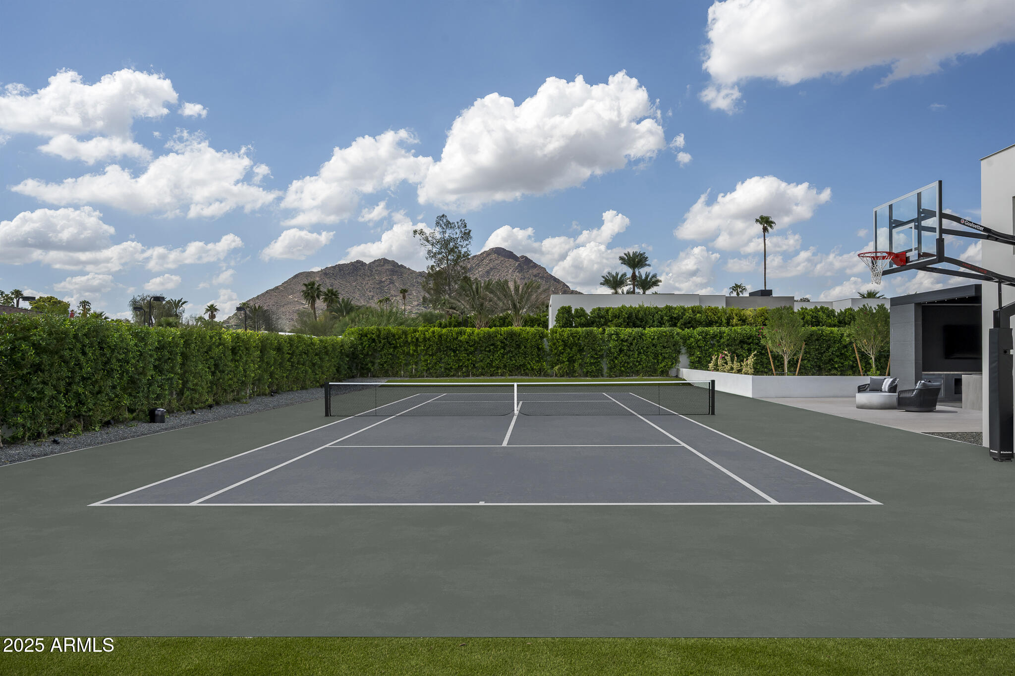 6911 E JACKRABBIT Road