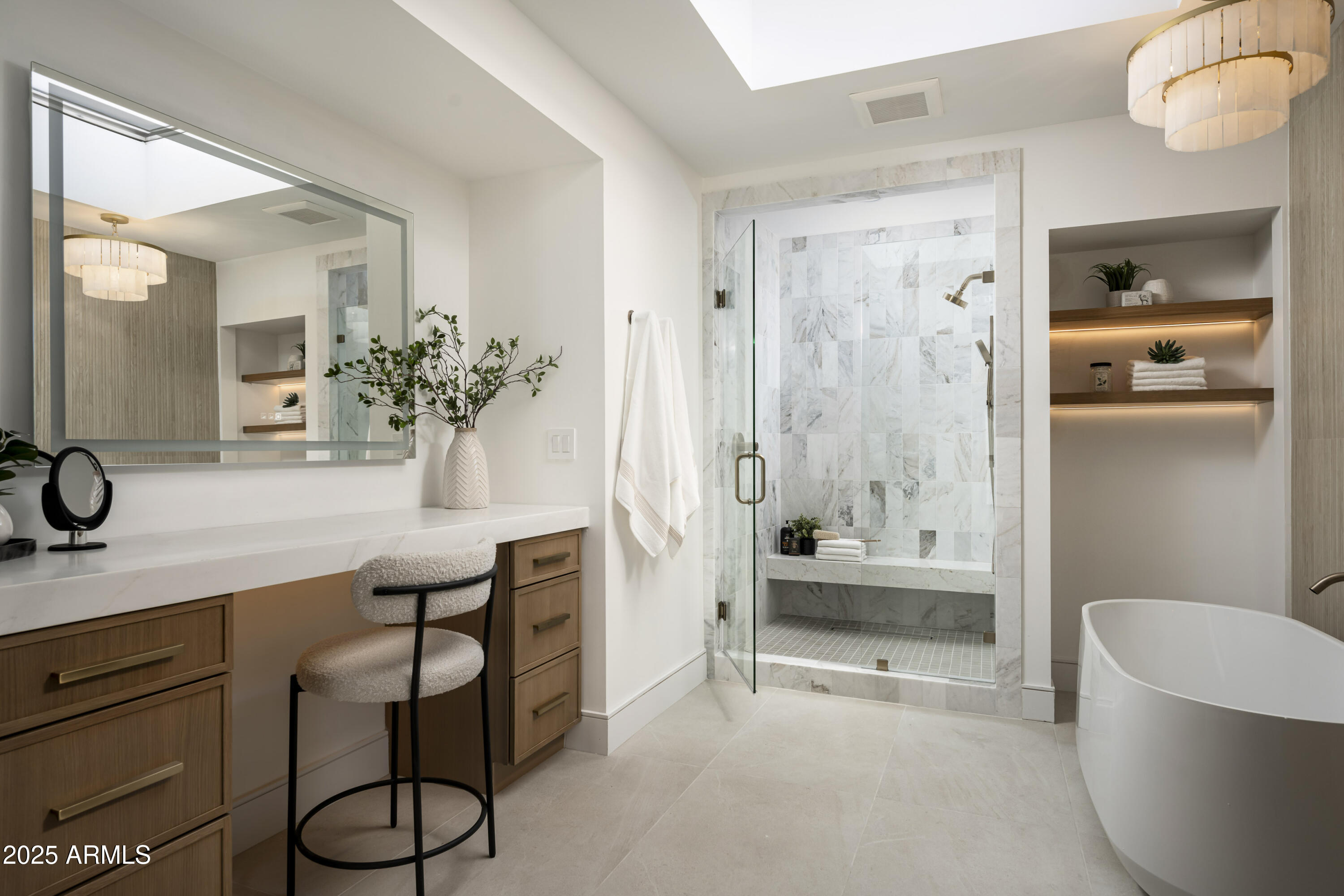 4446 E CAMELBACK Road, 102