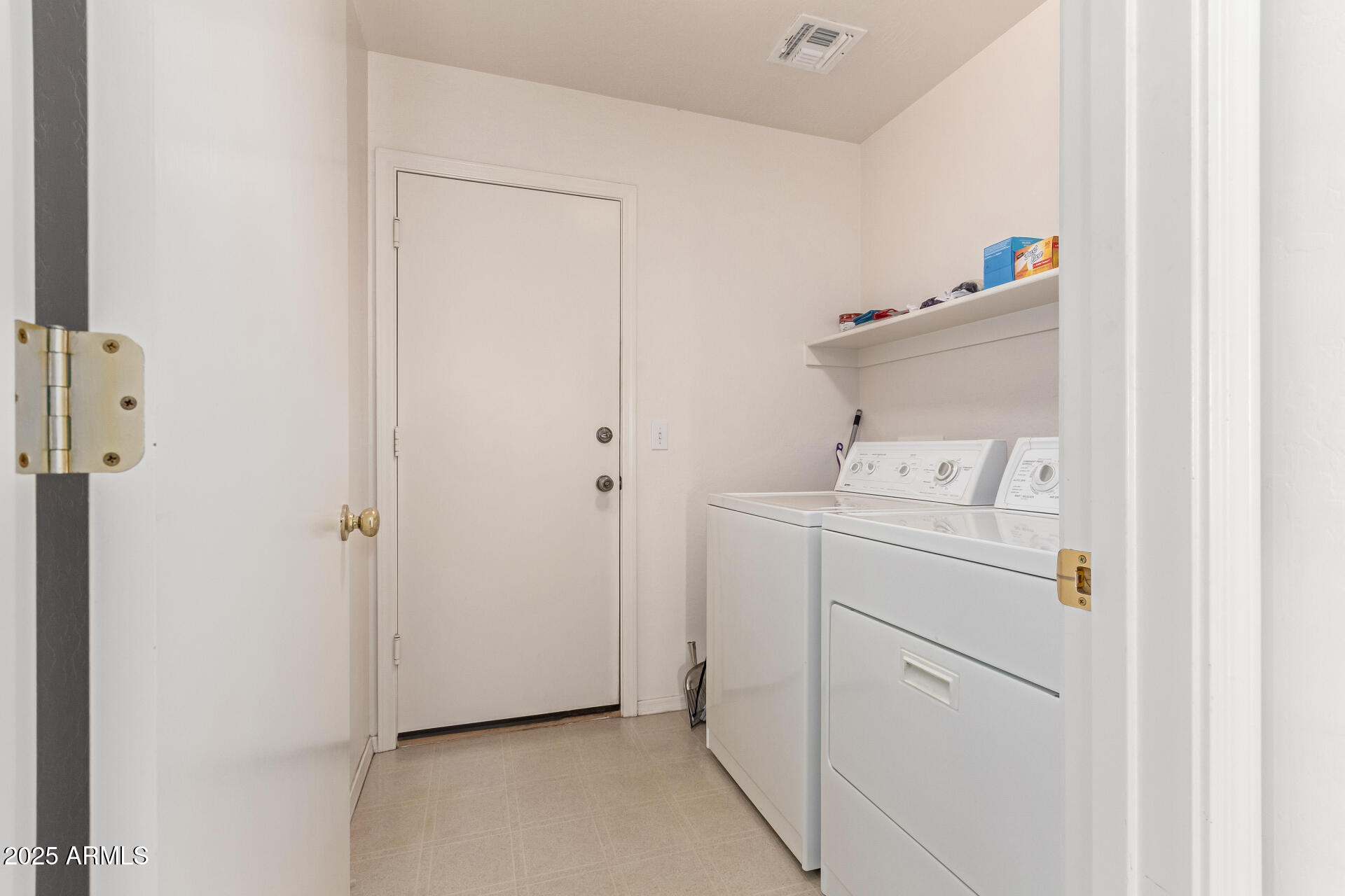 15882 W MADISON Street