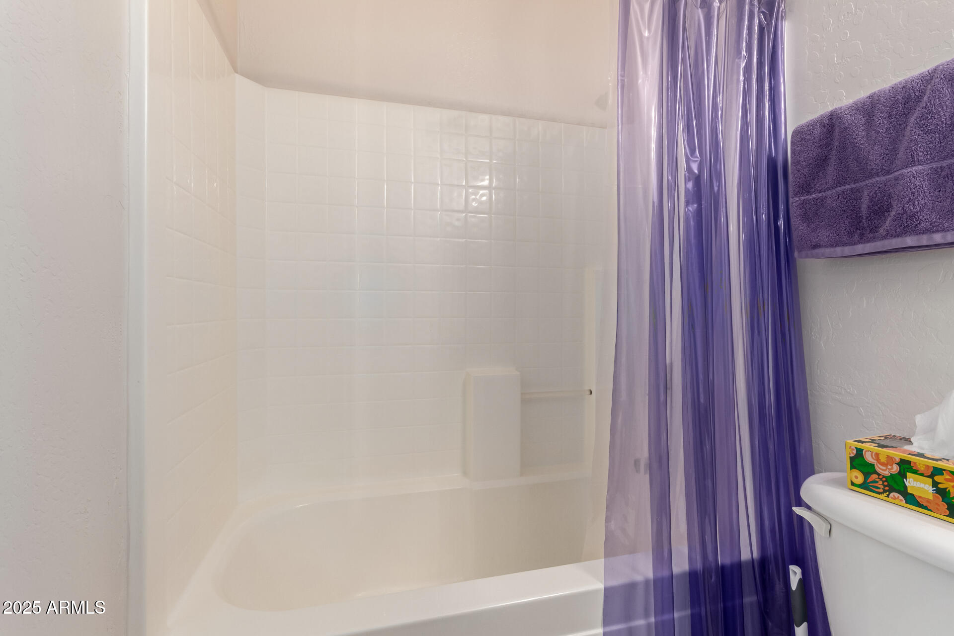 15882 W MADISON Street