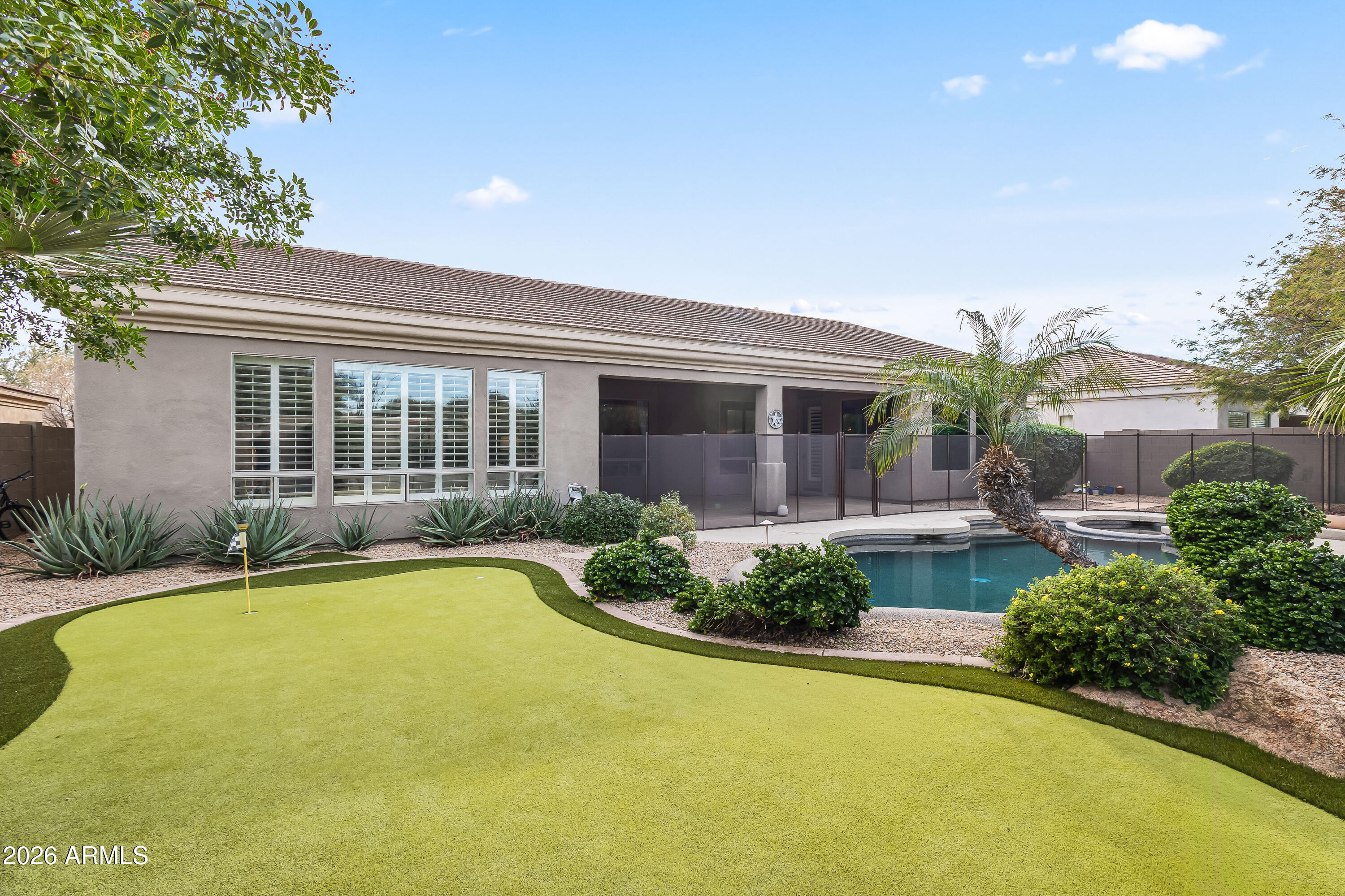 7424 E THUNDERHAWK Road