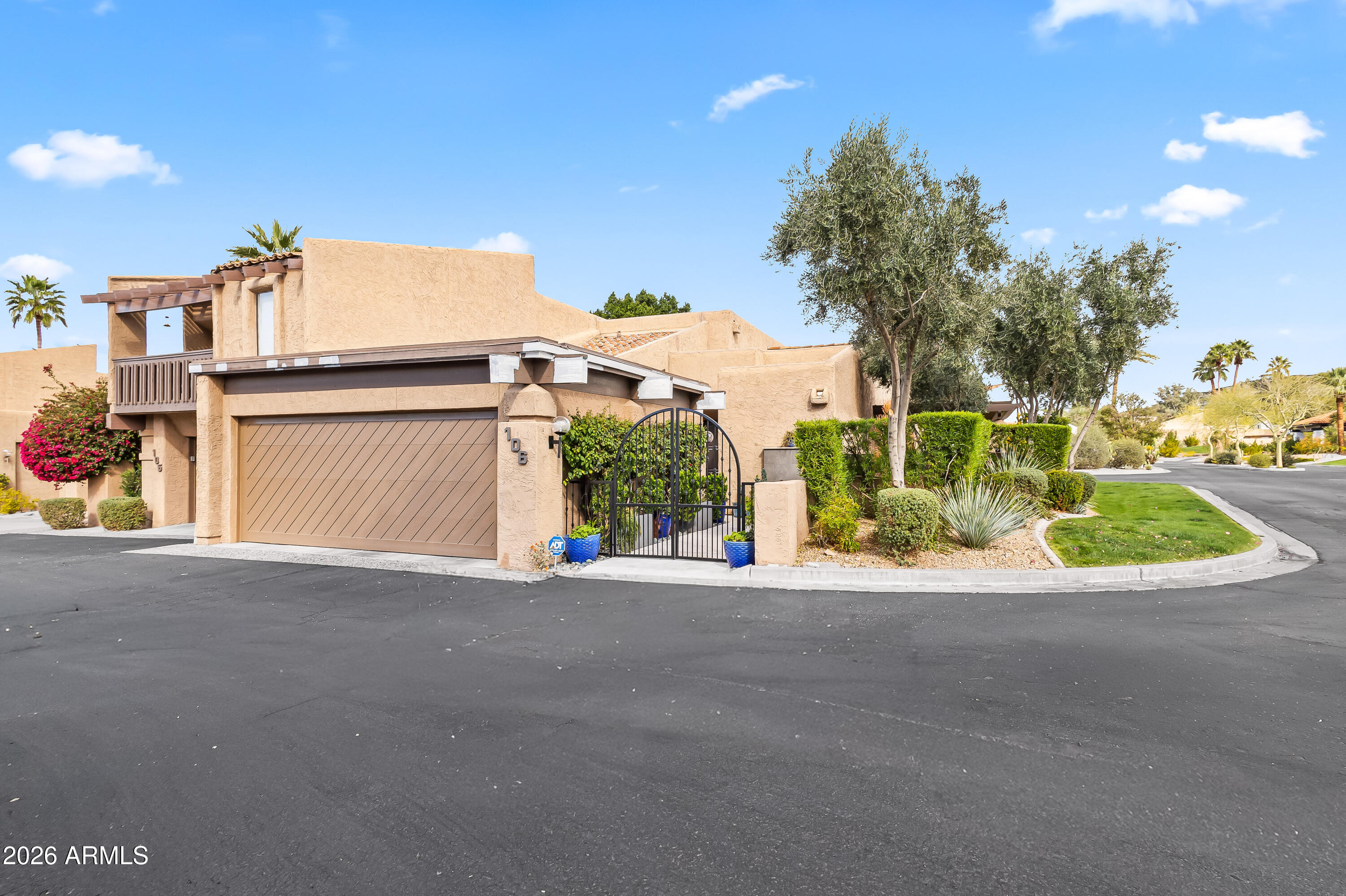 4446 E CAMELBACK Road 106