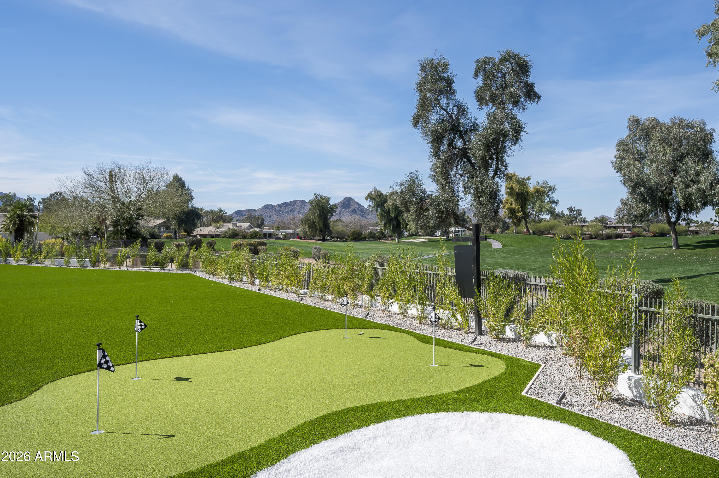 7780 E VAQUERO Drive