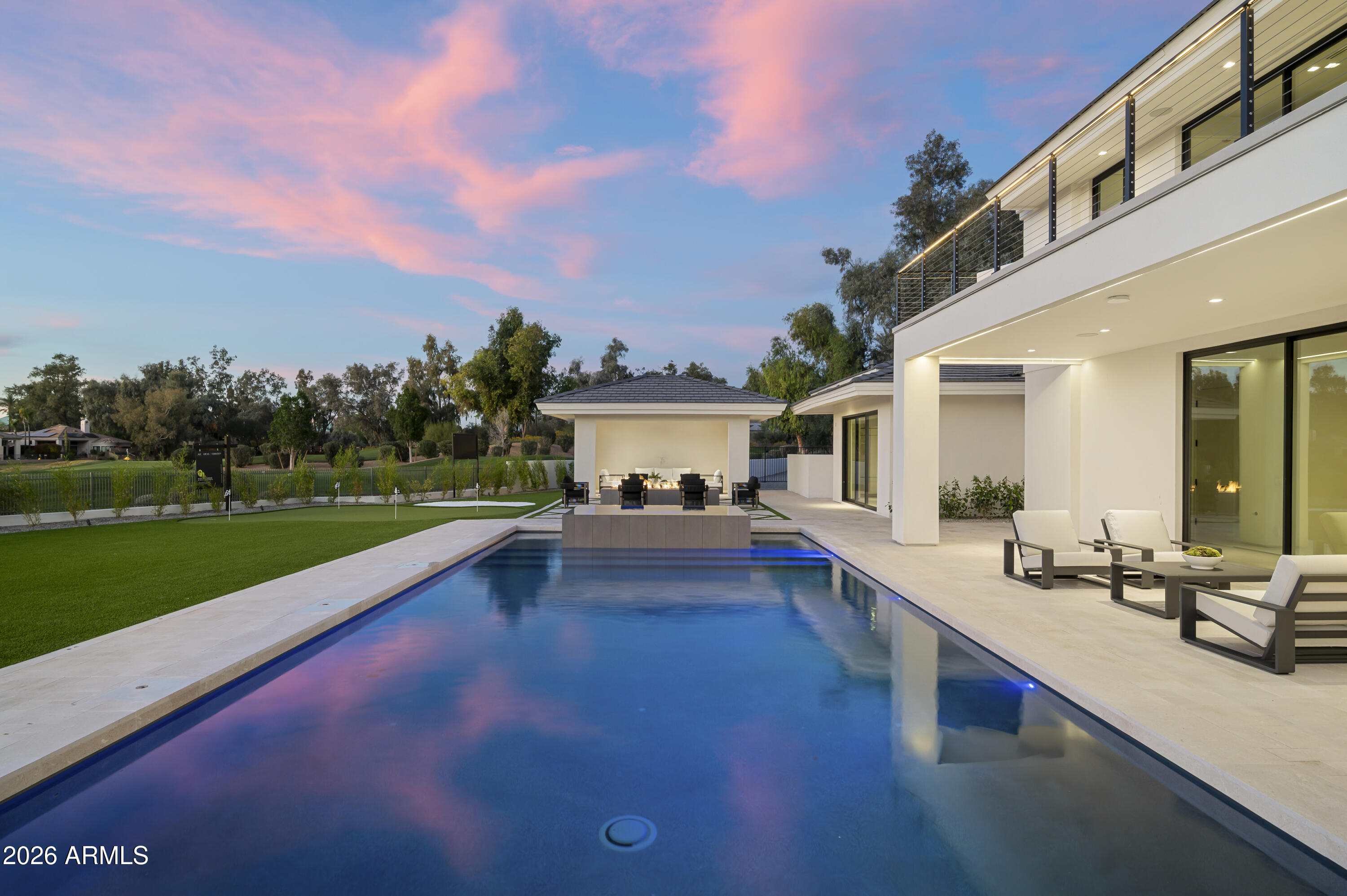 7780 E VAQUERO Drive