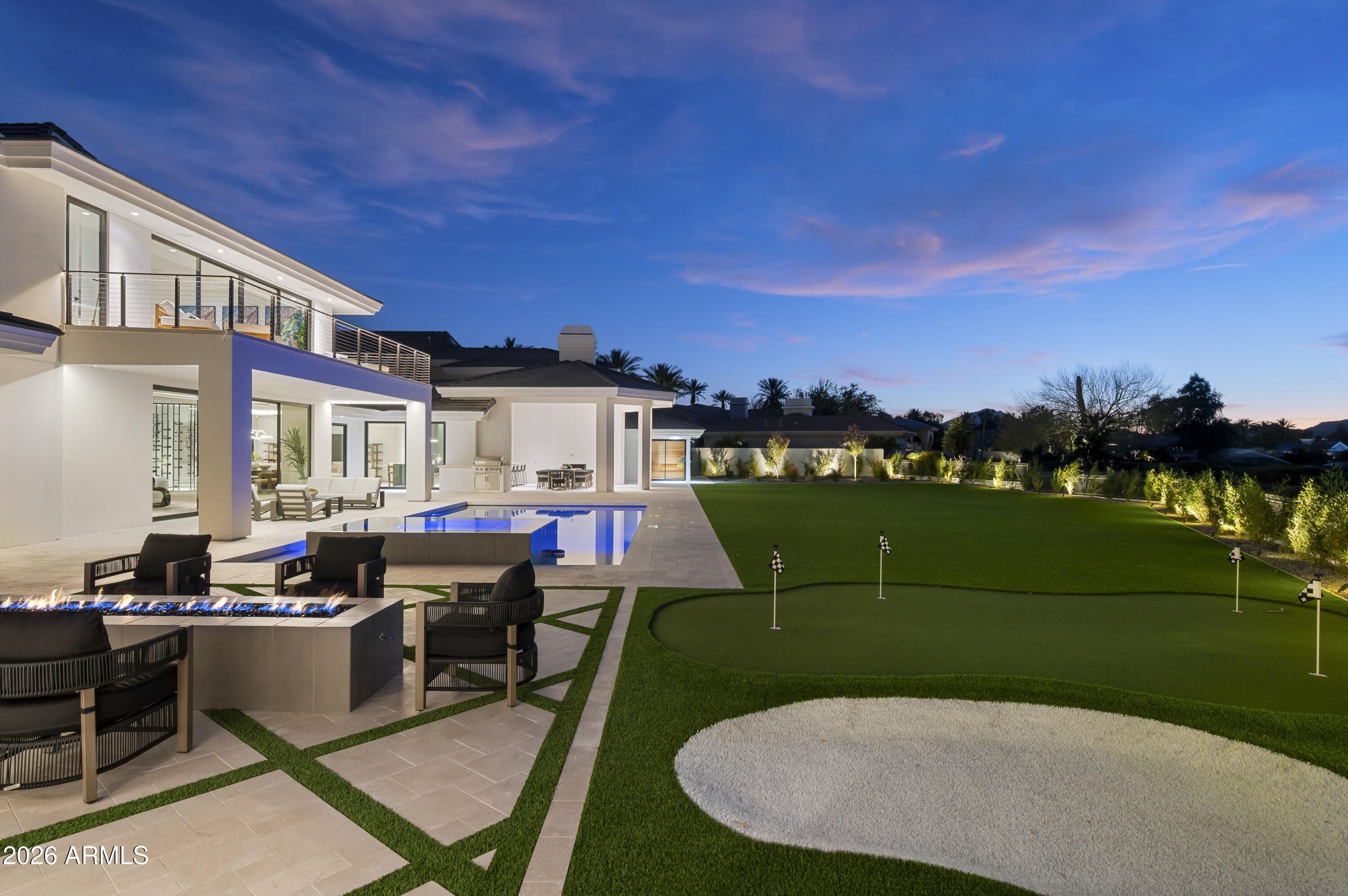 7780 E VAQUERO Drive