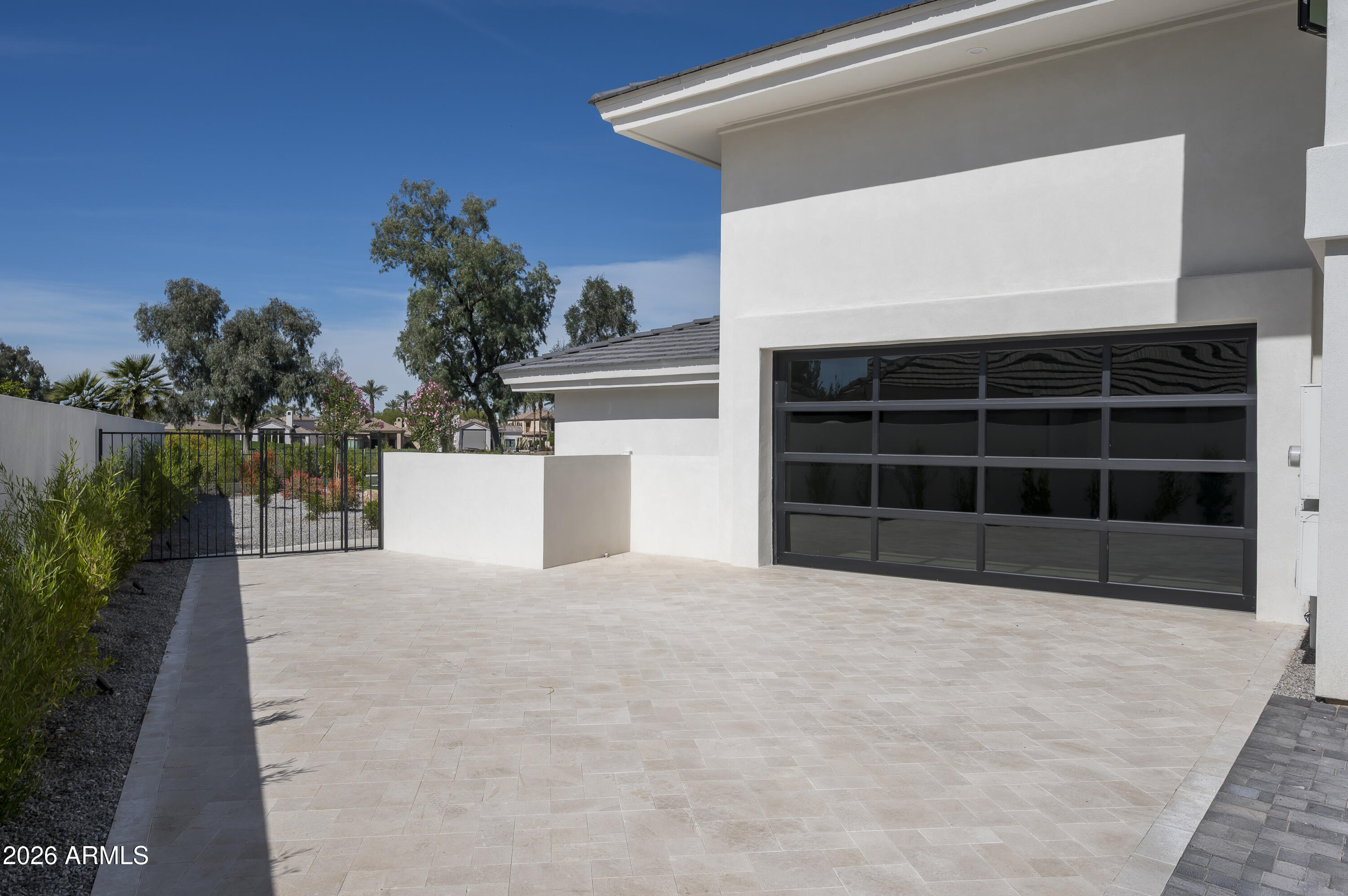 7780 E VAQUERO Drive