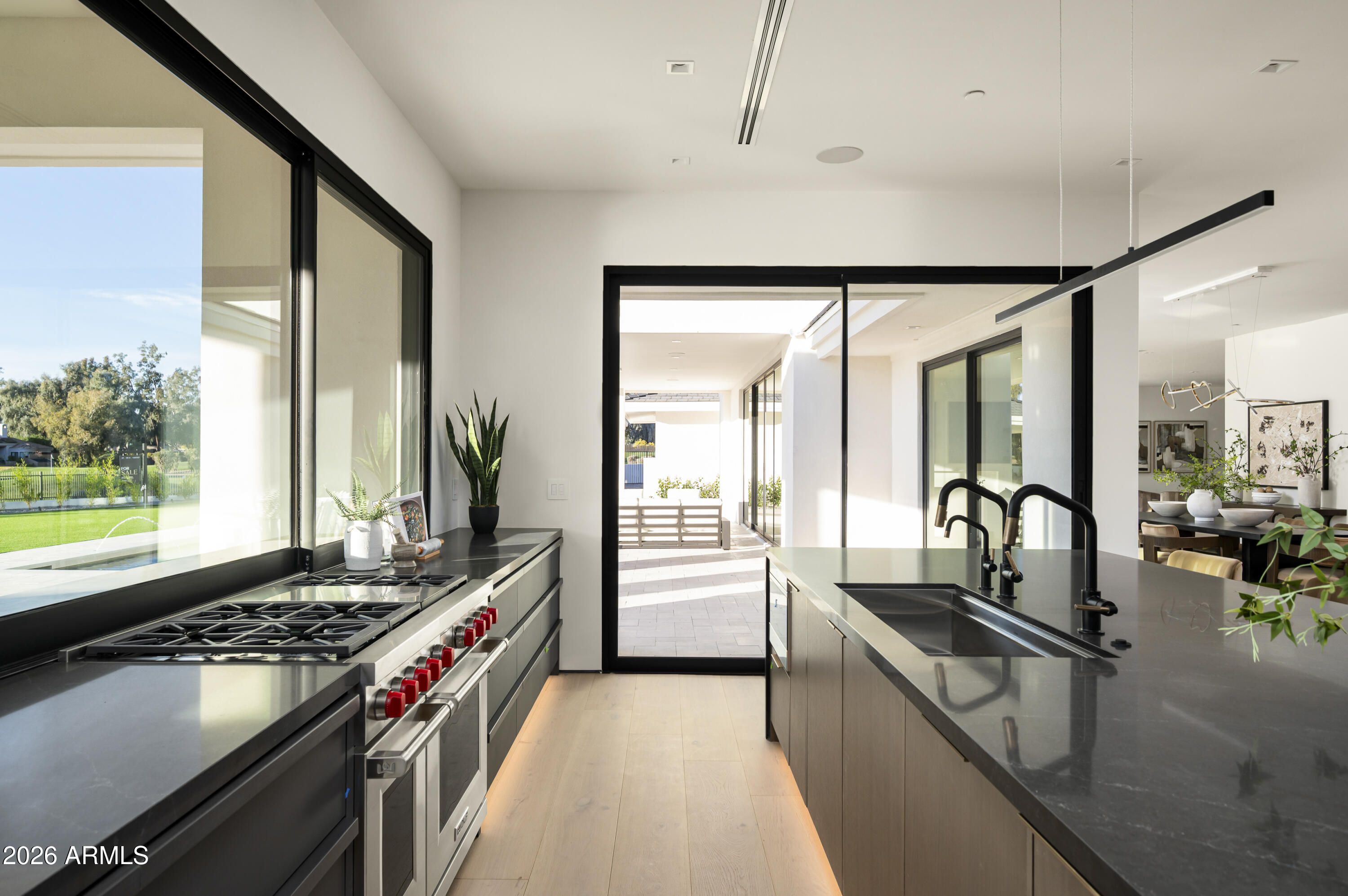 7780 E VAQUERO Drive