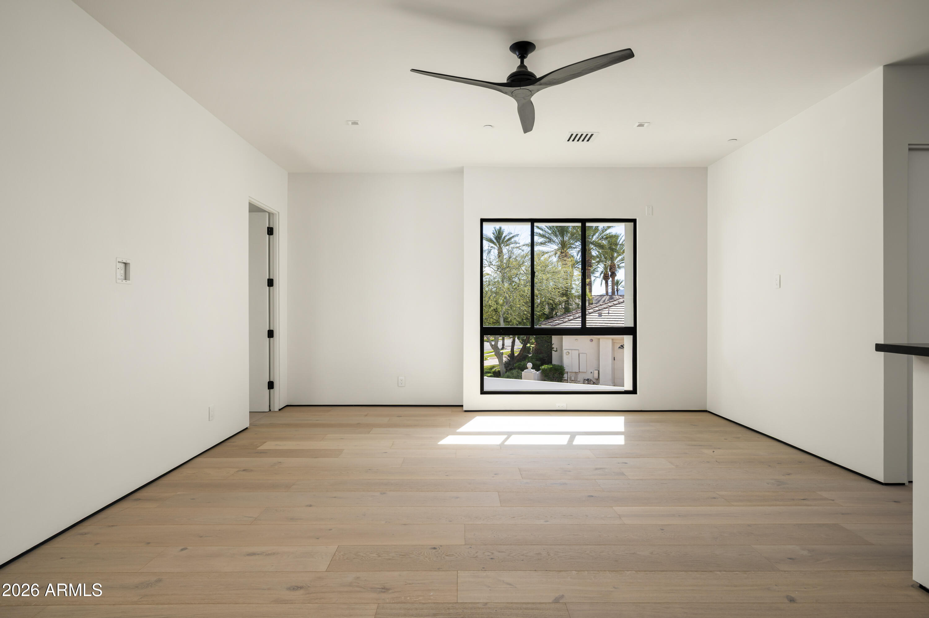 7780 E VAQUERO Drive