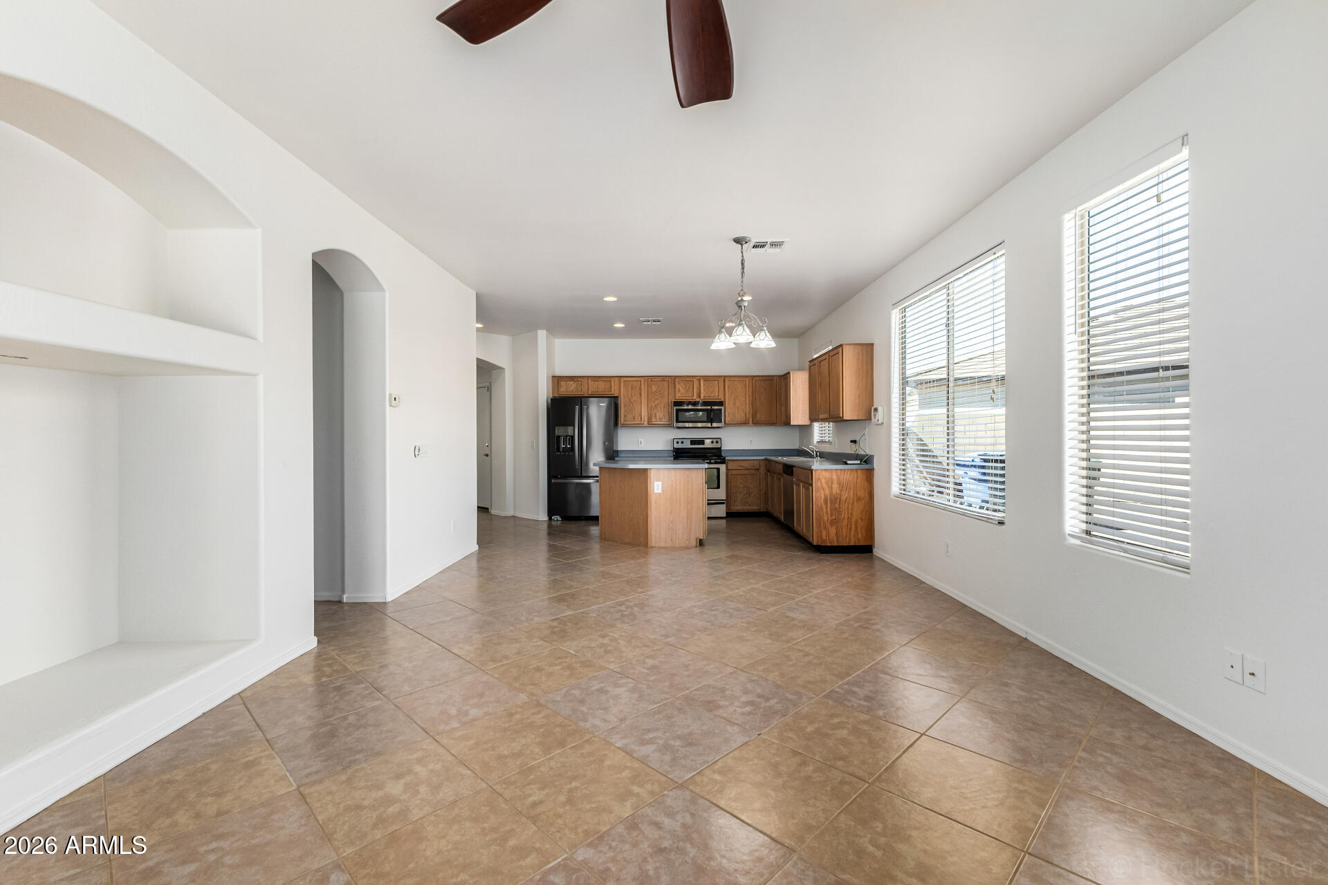 10205 W FLORENCE Avenue