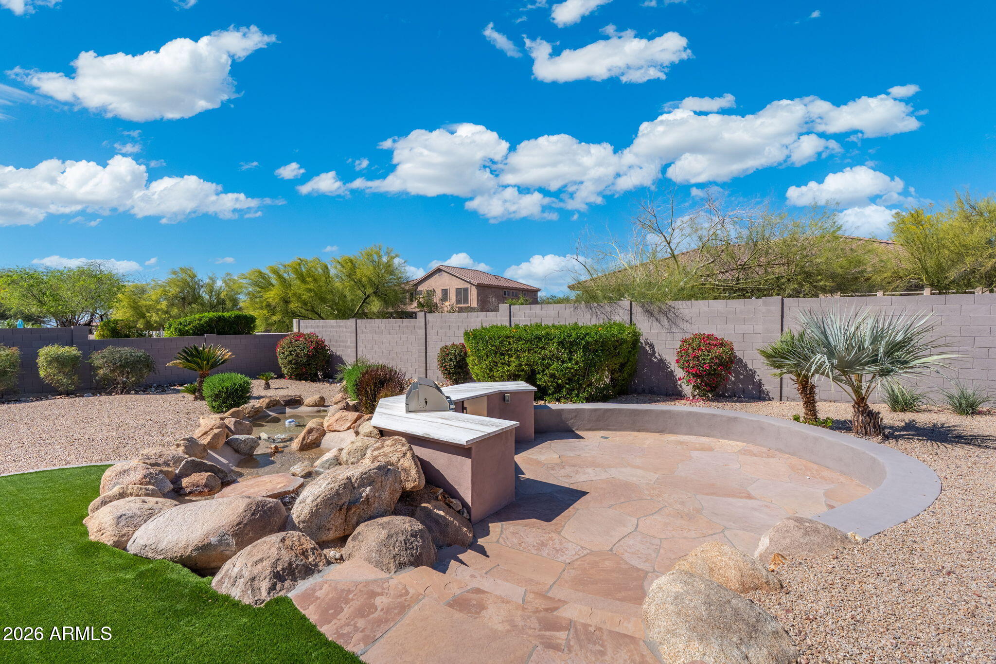 6952 E TRAILRIDGE Circle