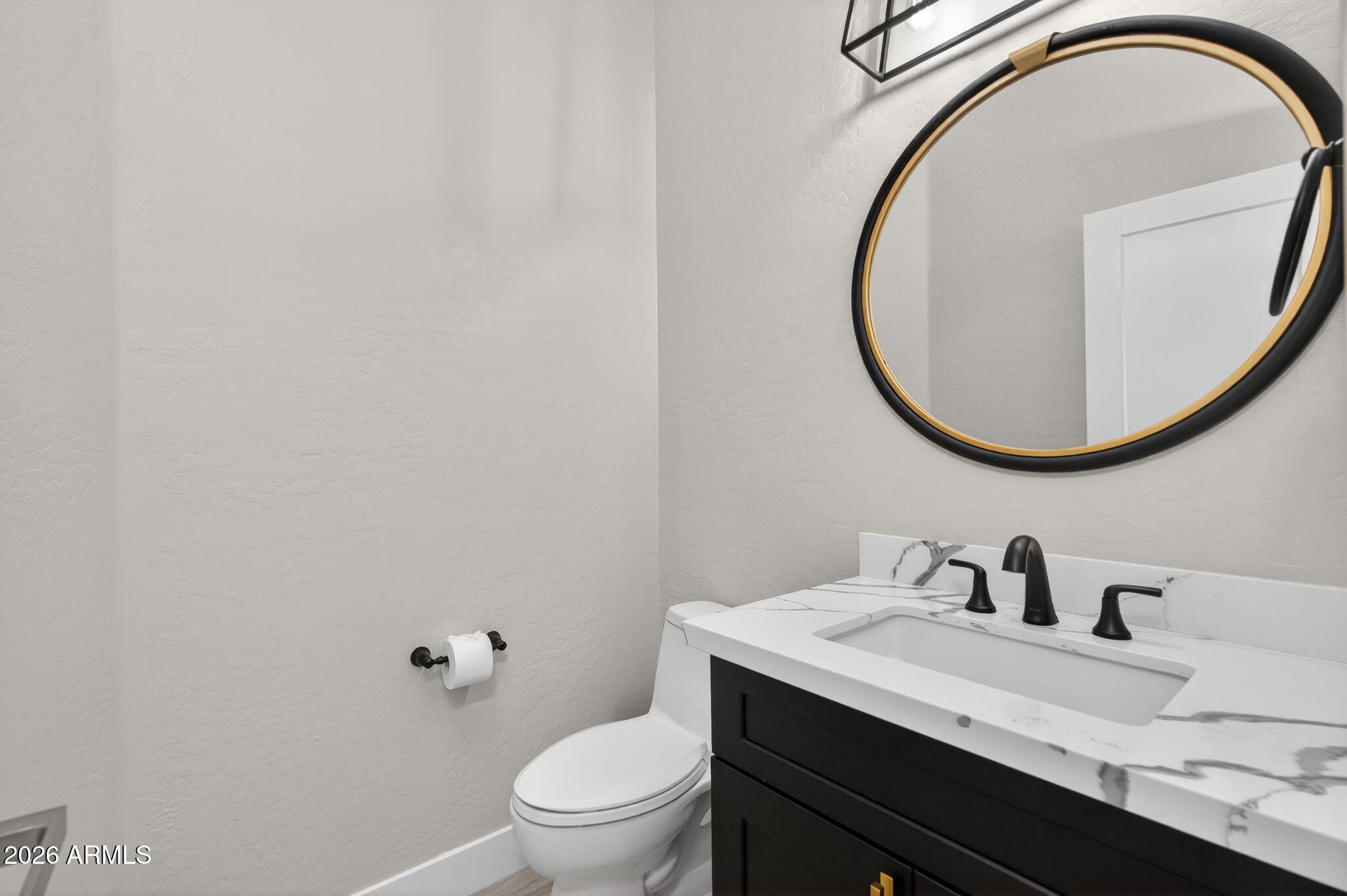 6952 E TRAILRIDGE Circle