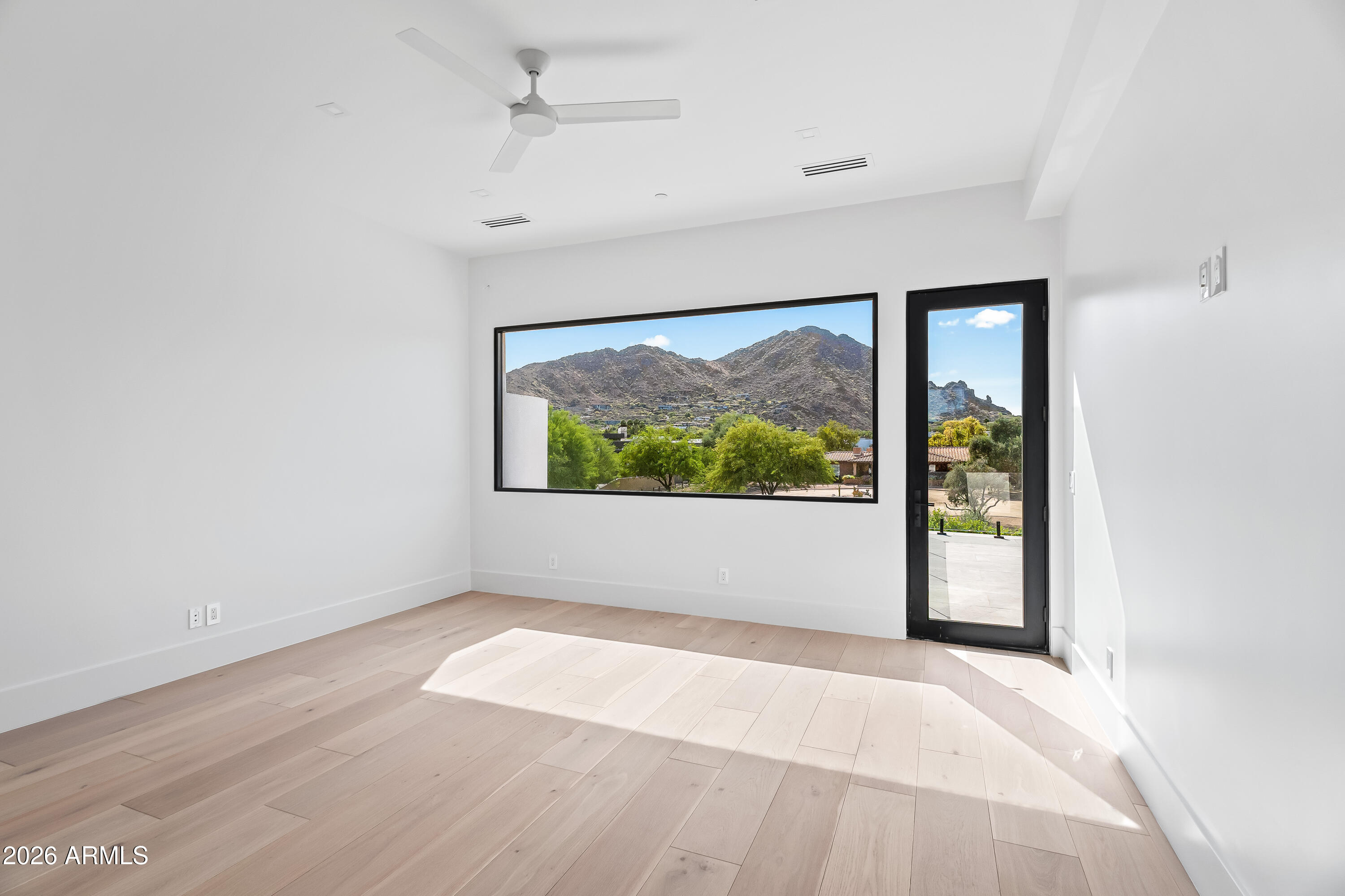 6601 E SAN MIGUEL Avenue