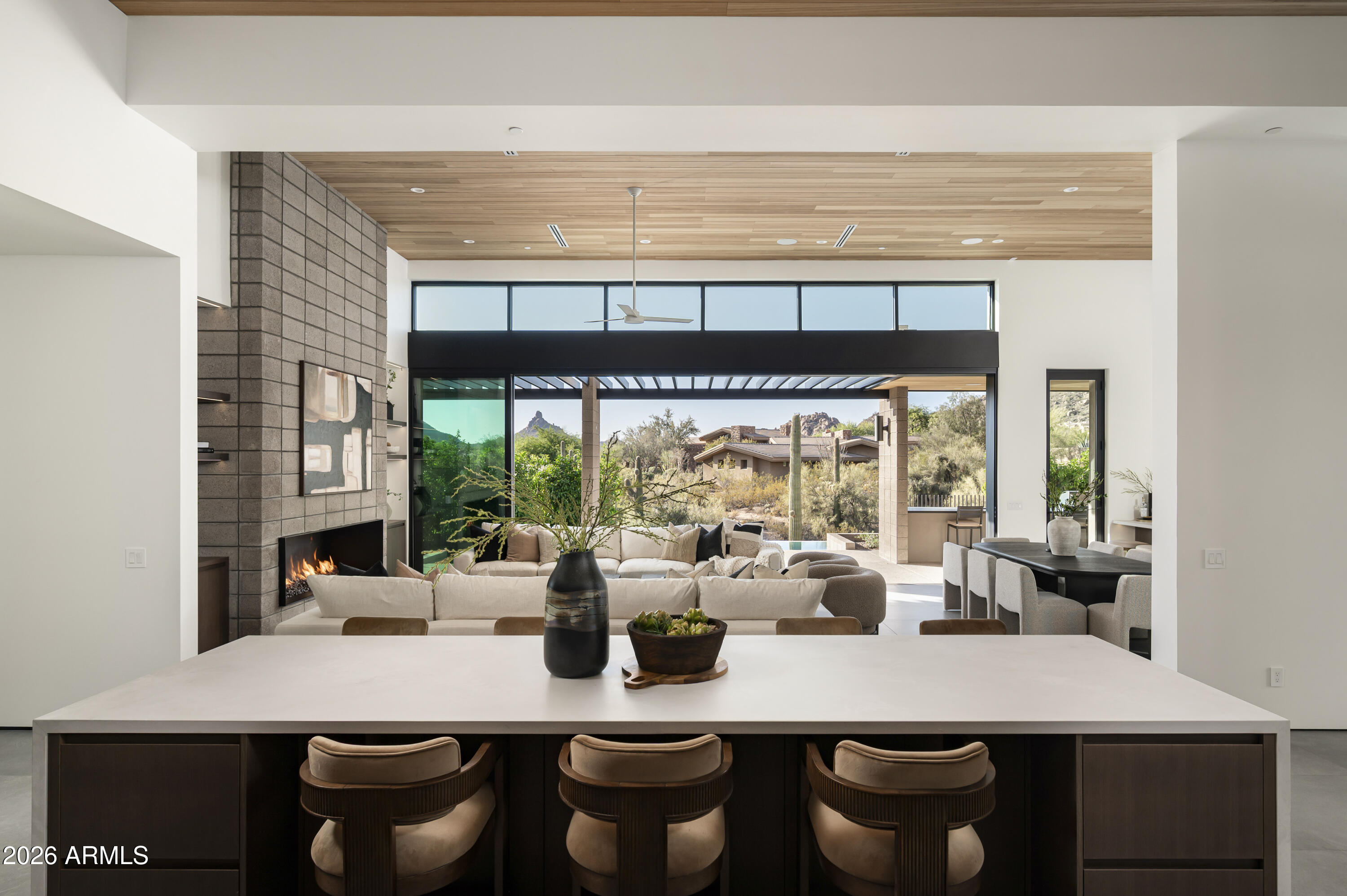 10801 E HAPPY VALLEY Road 131
