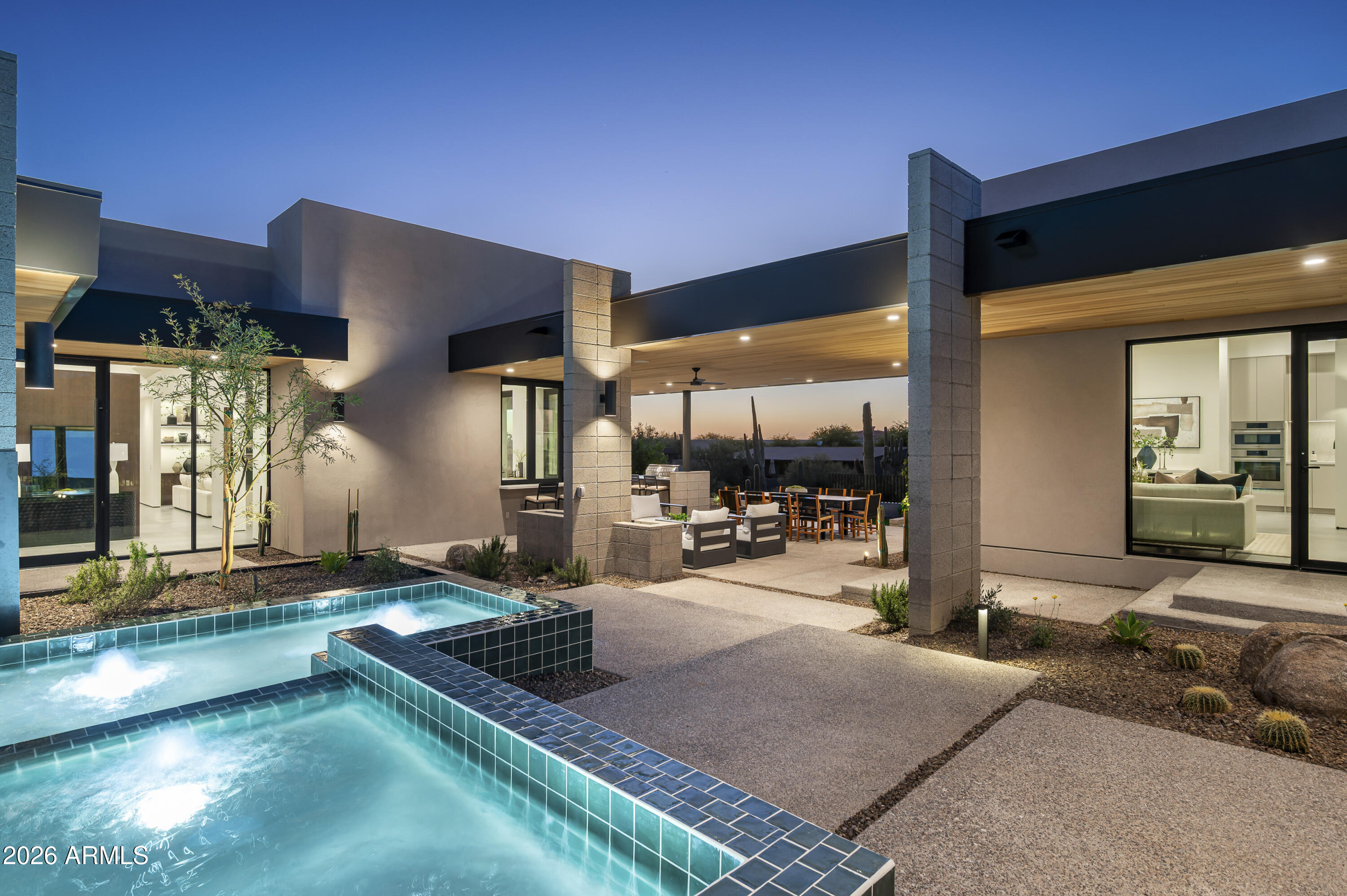 10801 E HAPPY VALLEY Road 131