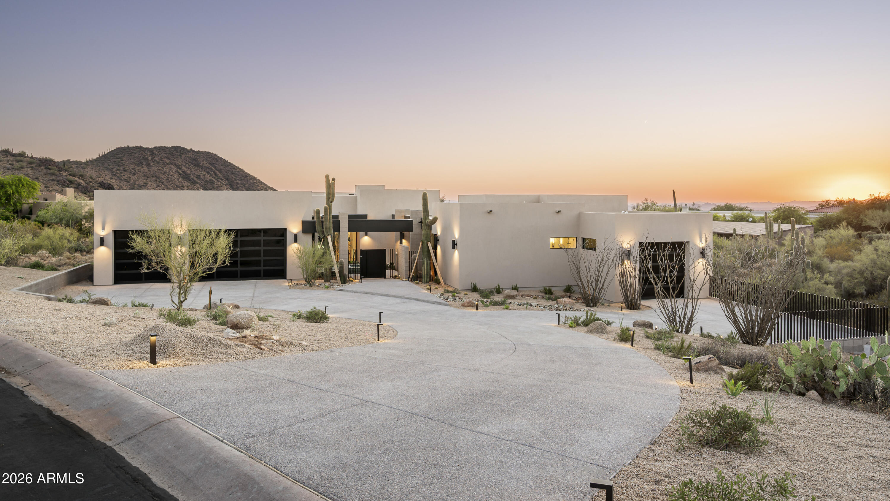 10801 E HAPPY VALLEY Road 131