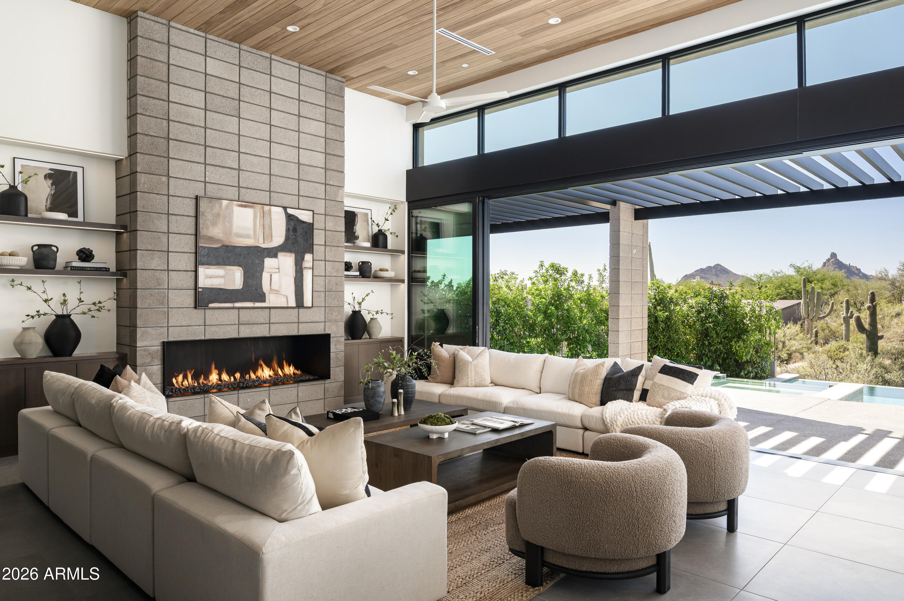 10801 E HAPPY VALLEY Road 131