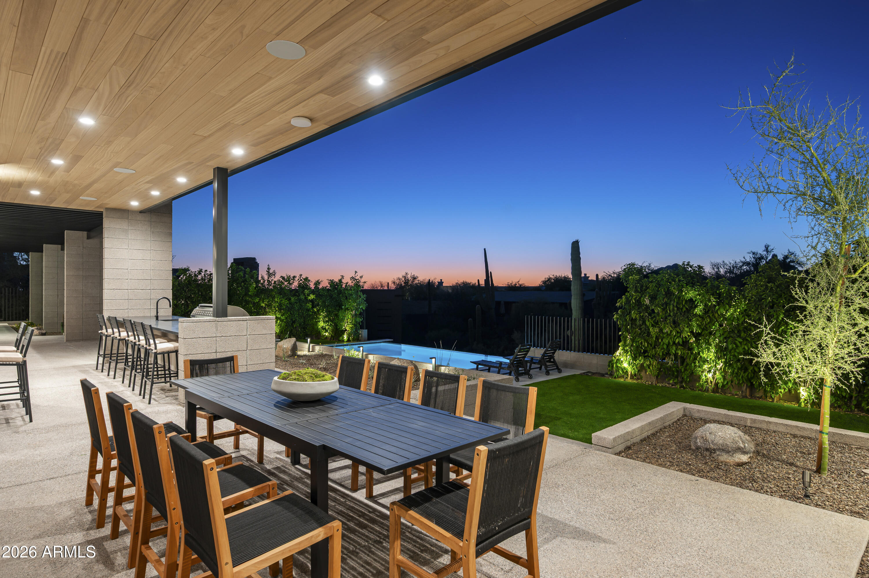 10801 E HAPPY VALLEY Road 131