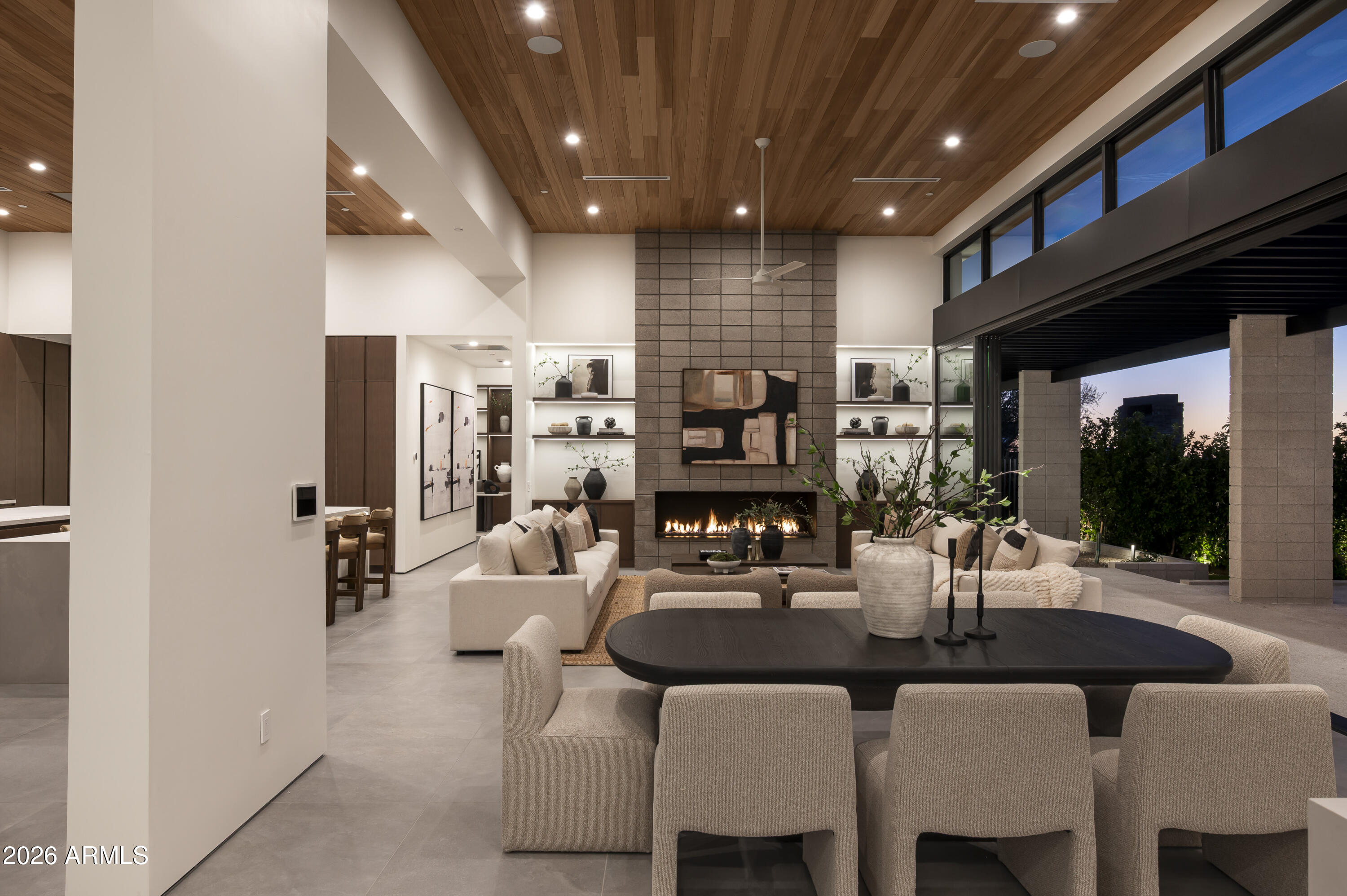 10801 E HAPPY VALLEY Road 131