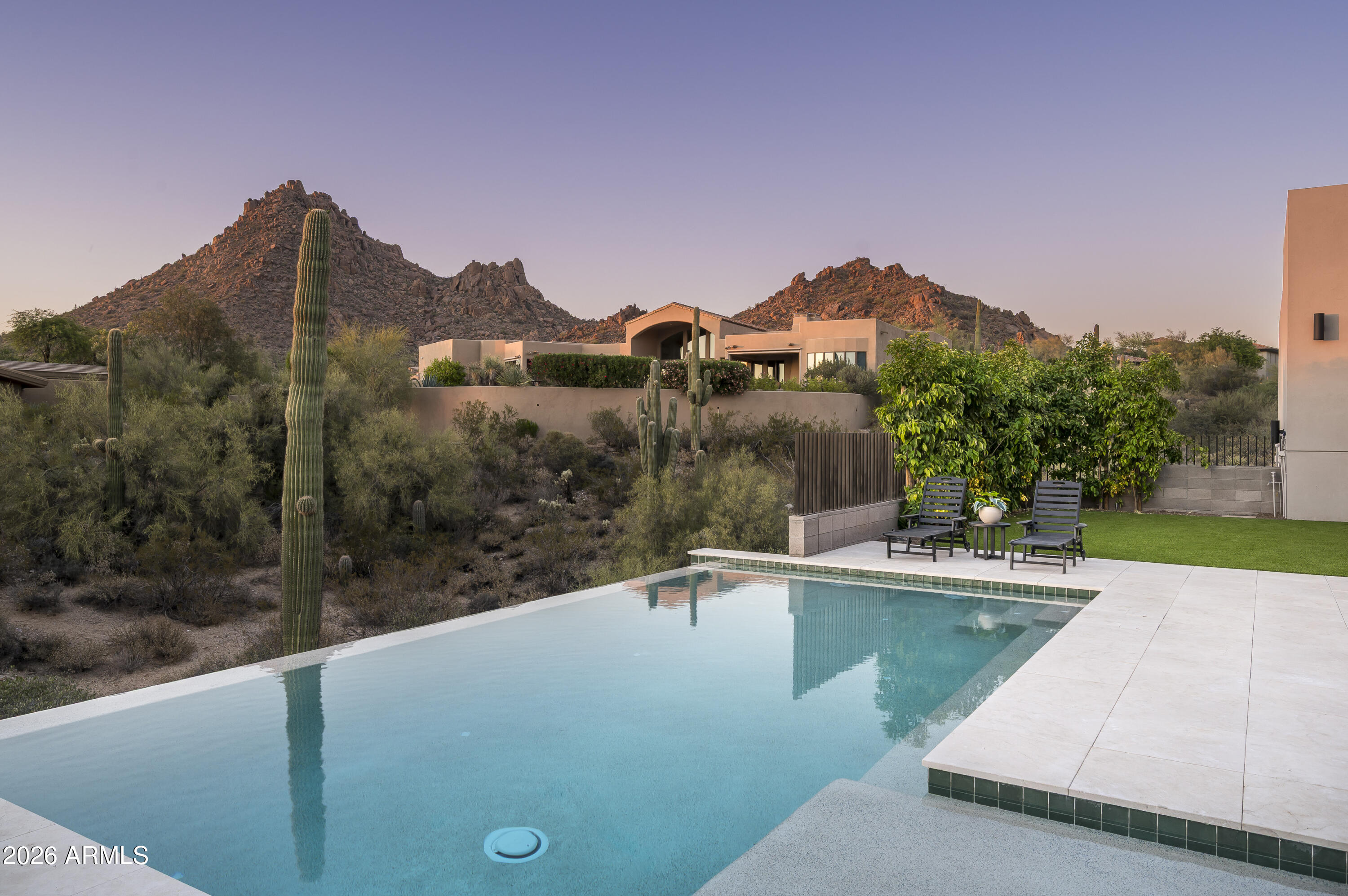 10801 E HAPPY VALLEY Road 131