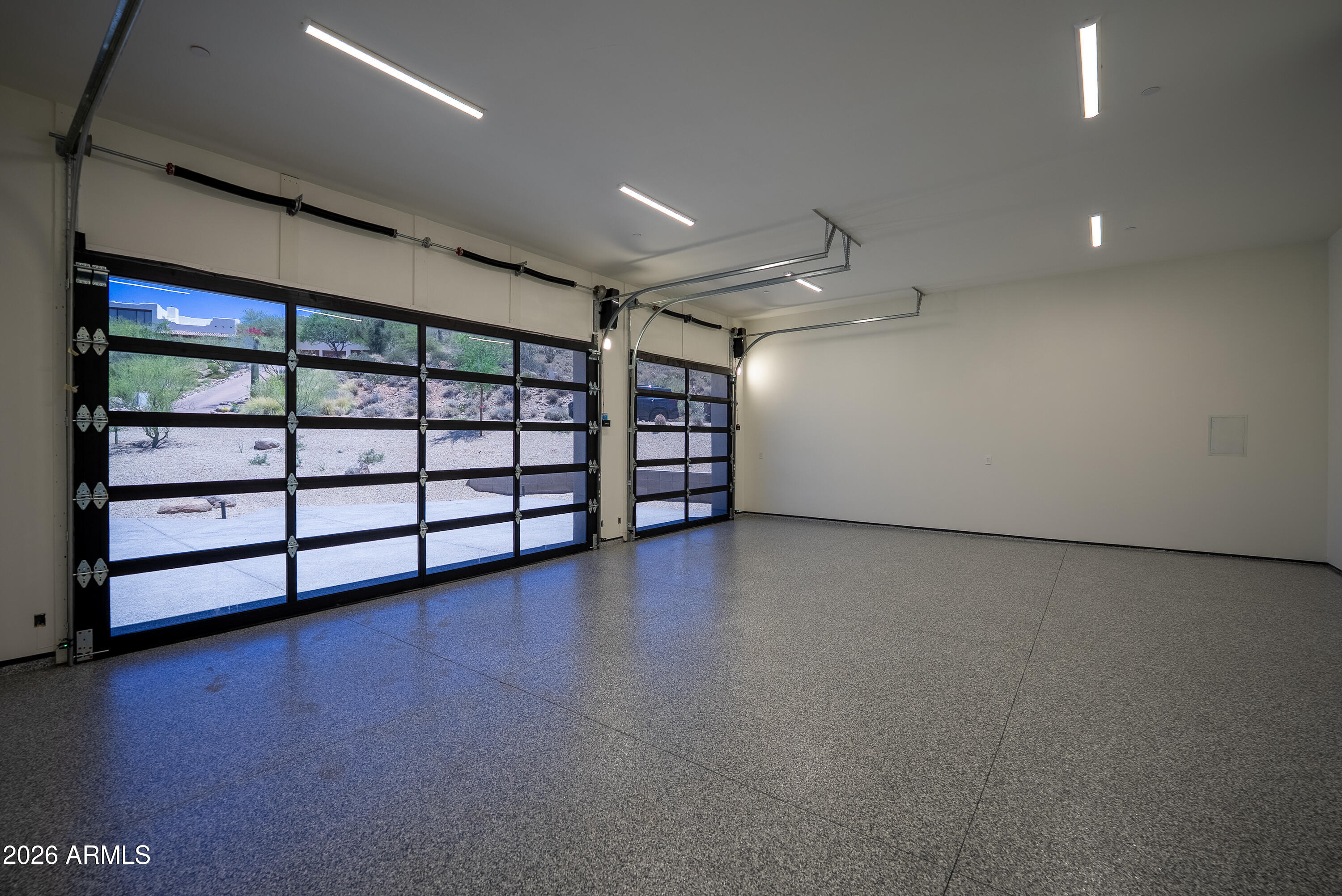 10801 E HAPPY VALLEY Road 131