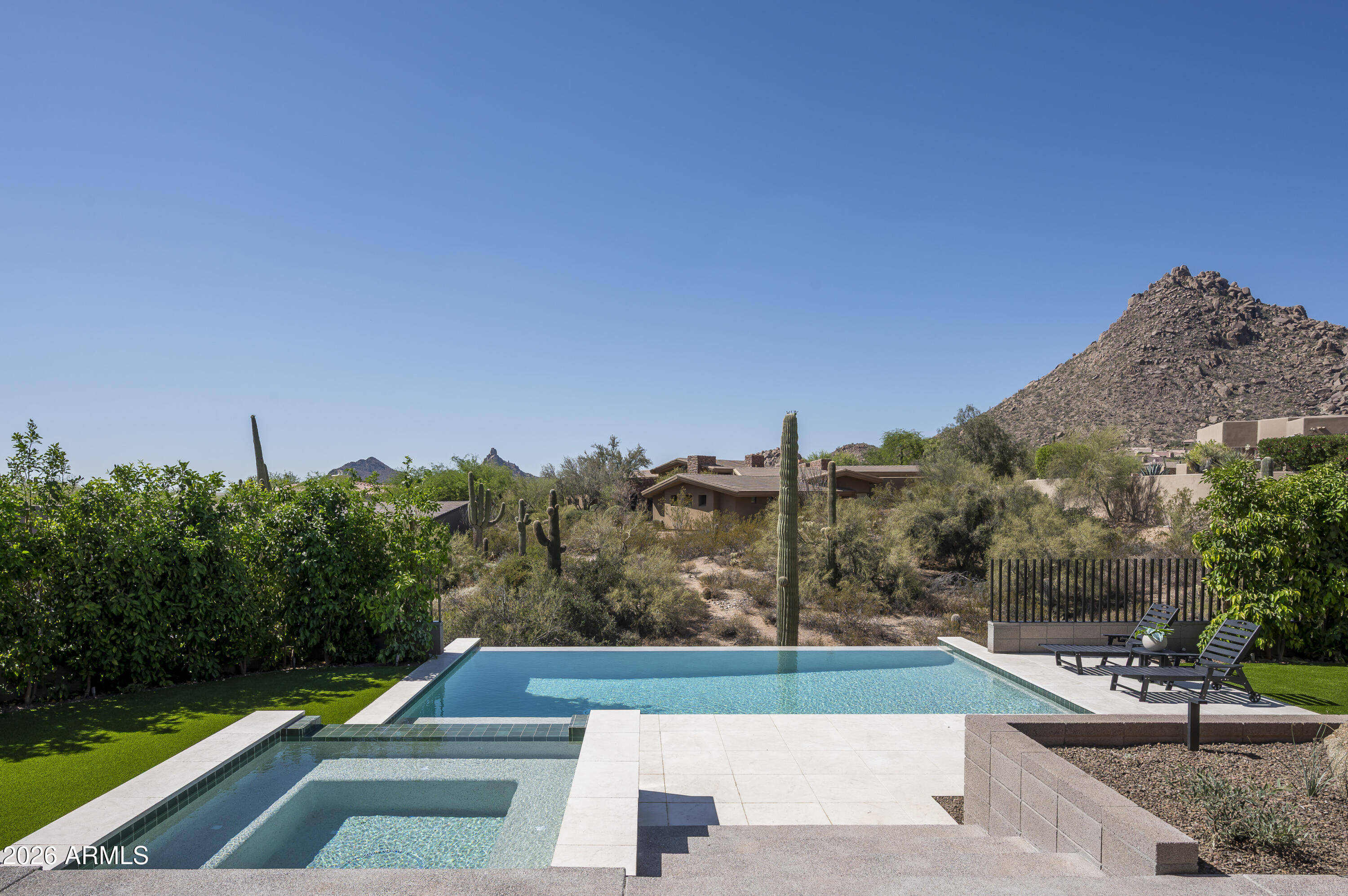 10801 E HAPPY VALLEY Road 131