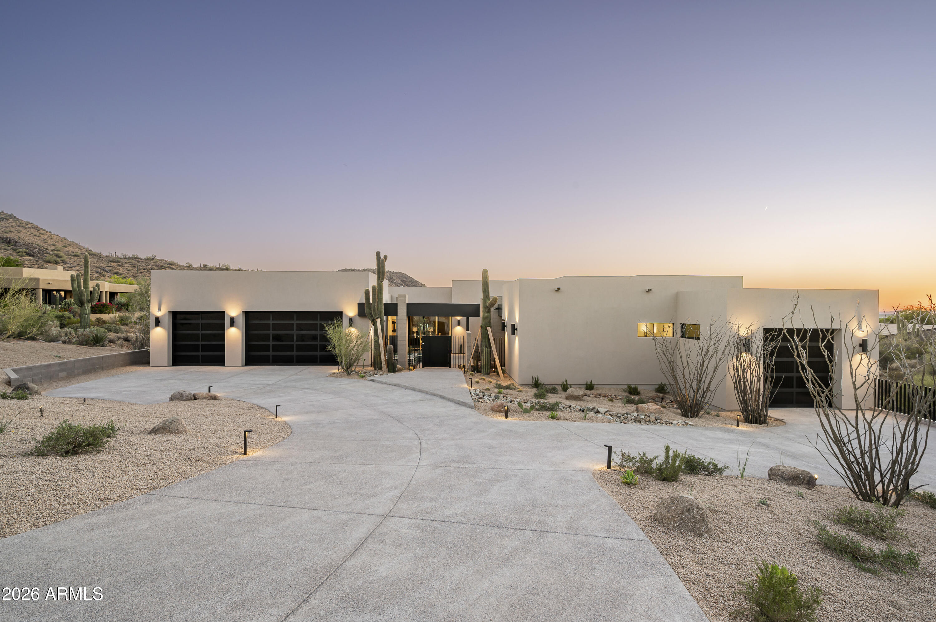 10801 E HAPPY VALLEY Road 131