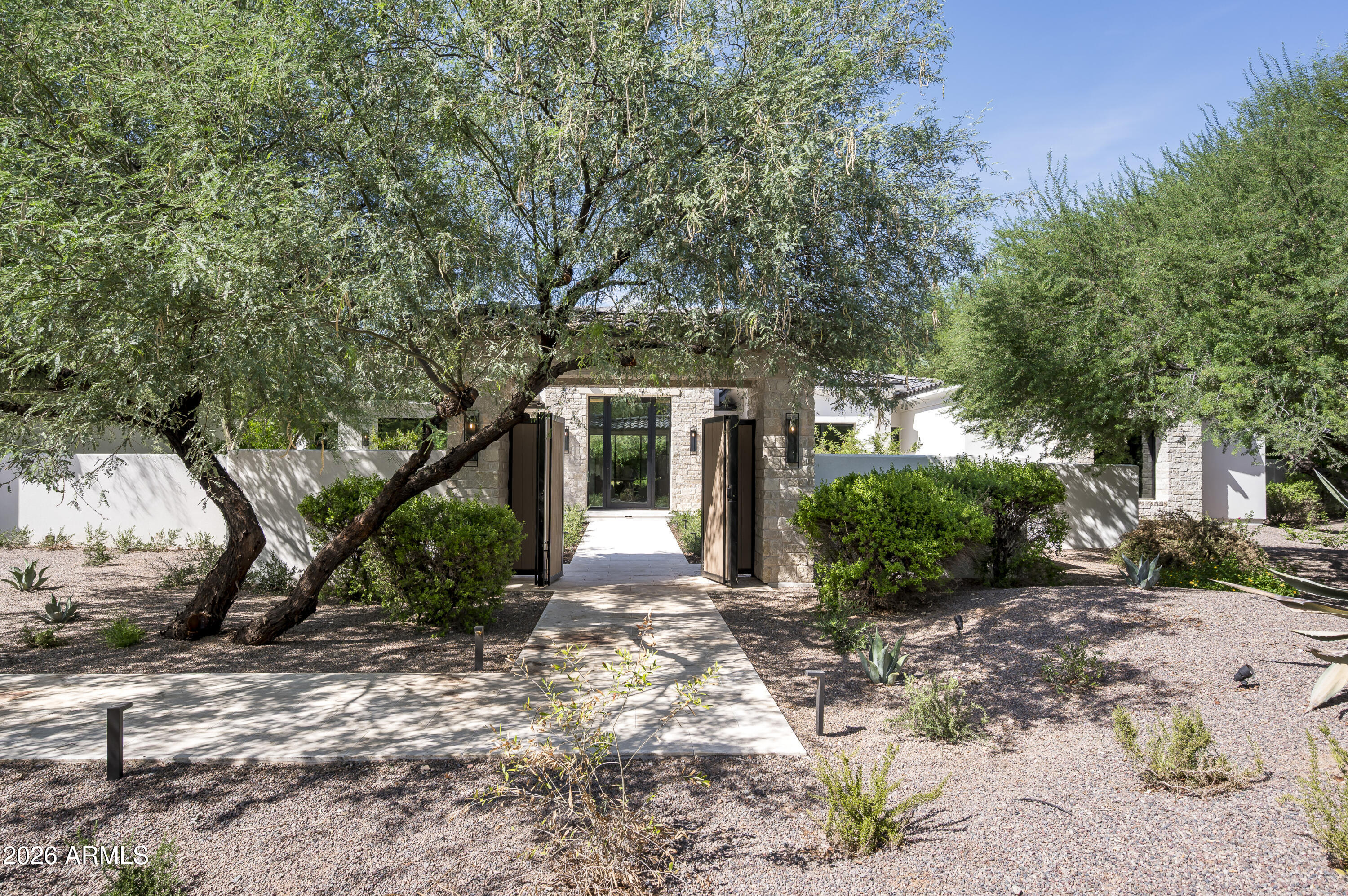 6020 E DOUBLETREE RANCH Road