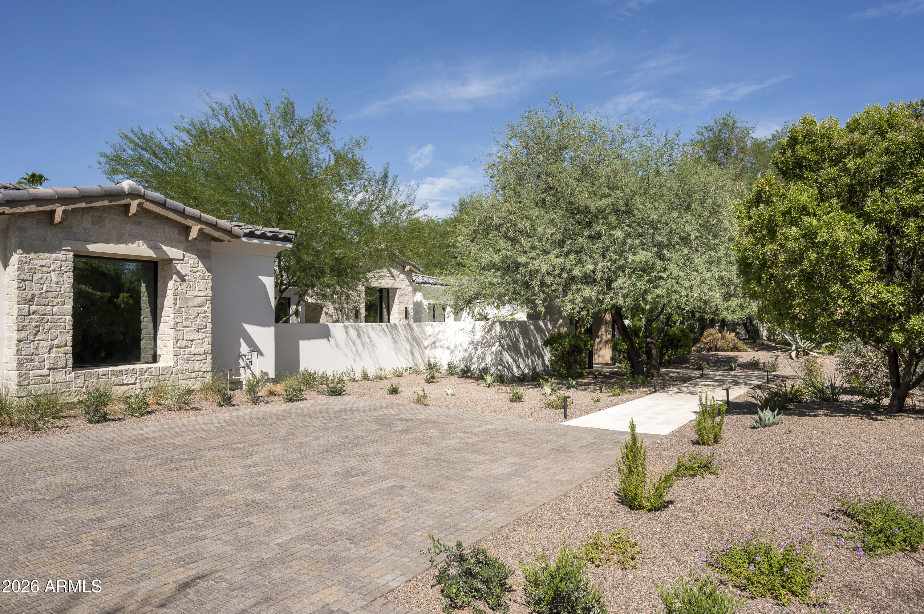 6020 E DOUBLETREE RANCH Road