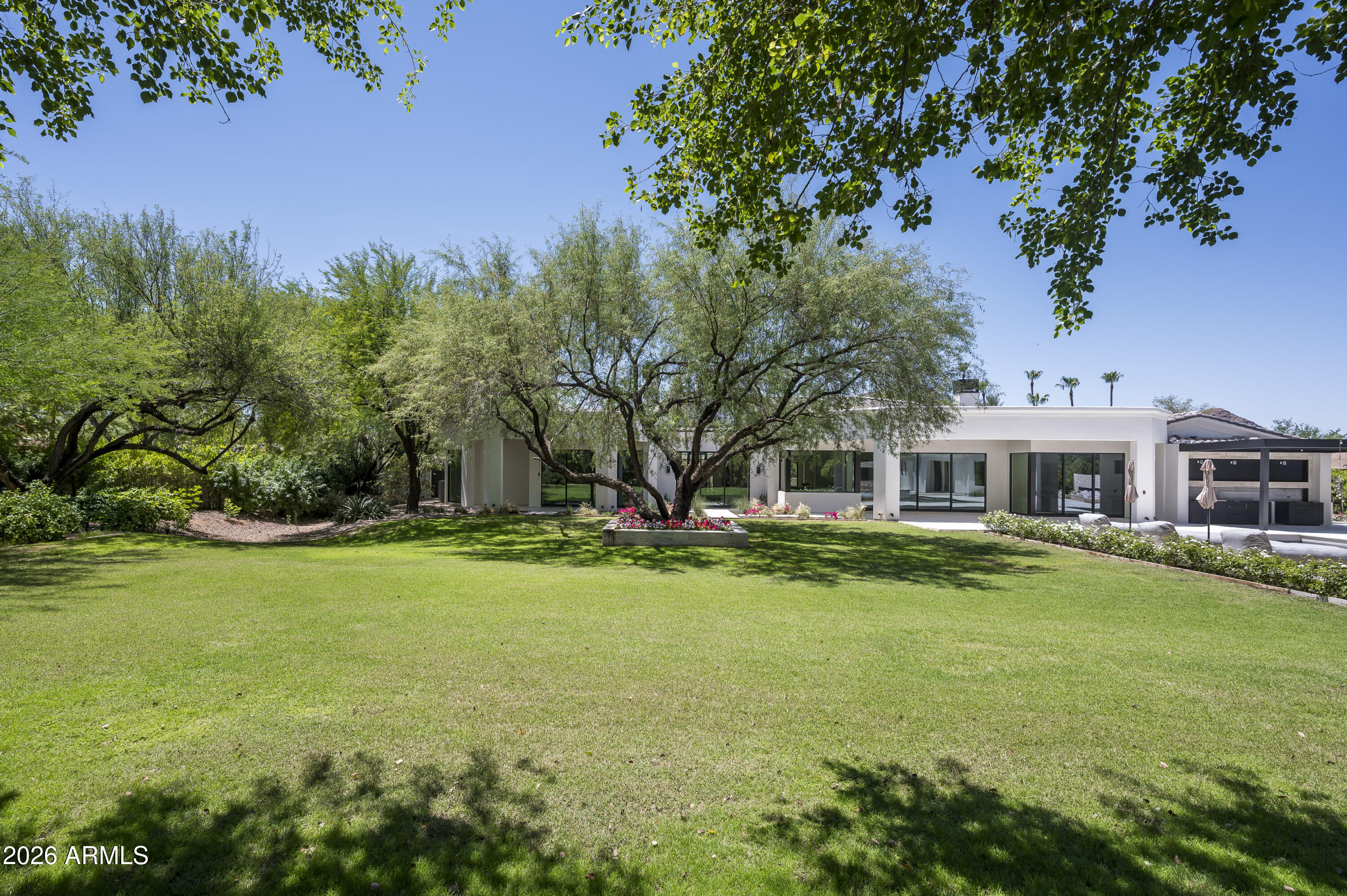 6020 E DOUBLETREE RANCH Road