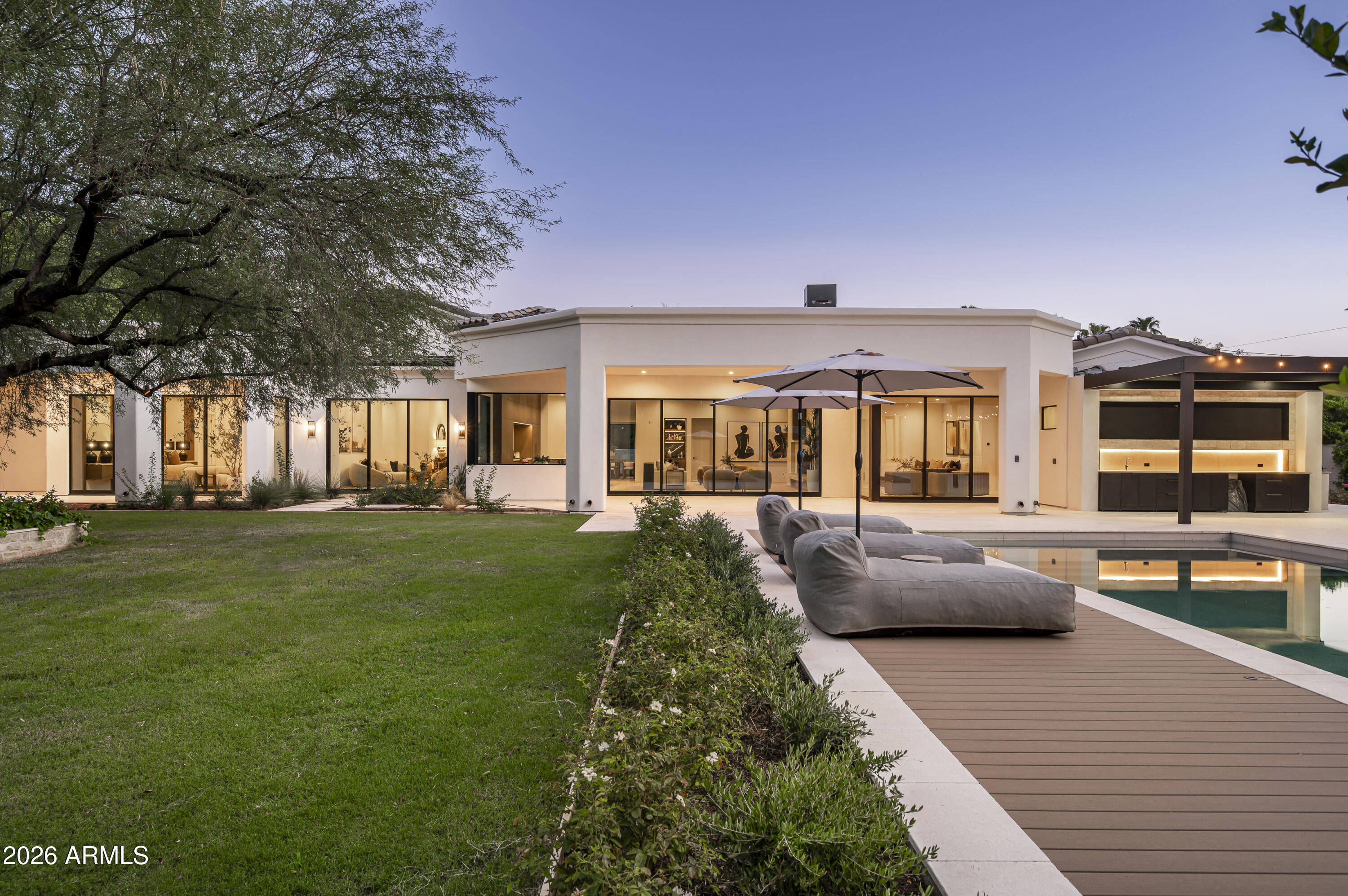 6020 E DOUBLETREE RANCH Road