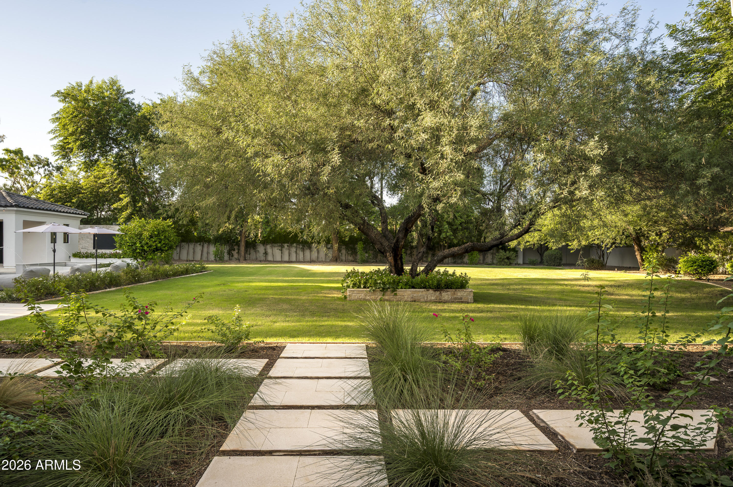 6020 E DOUBLETREE RANCH Road