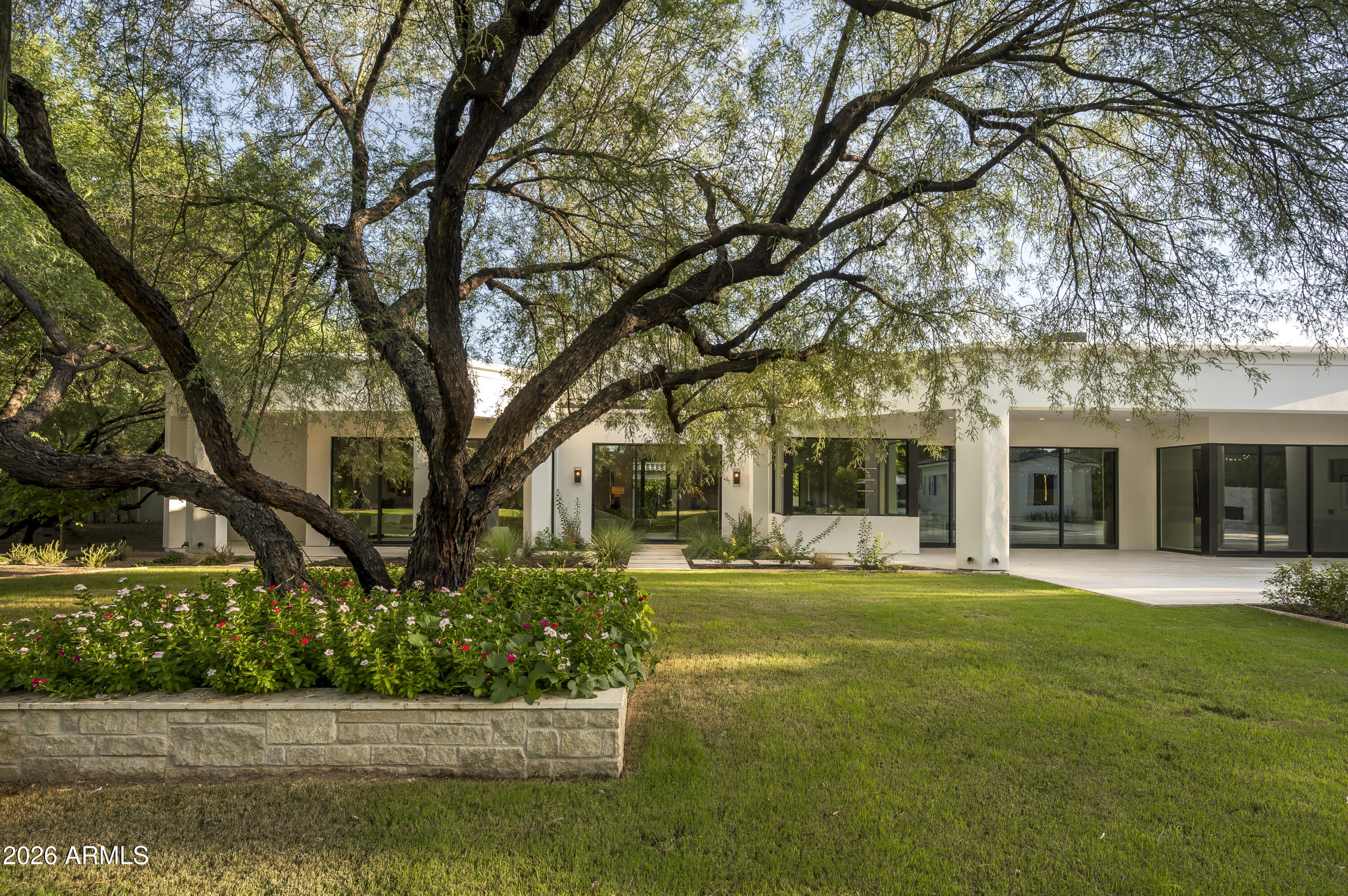 6020 E DOUBLETREE RANCH Road