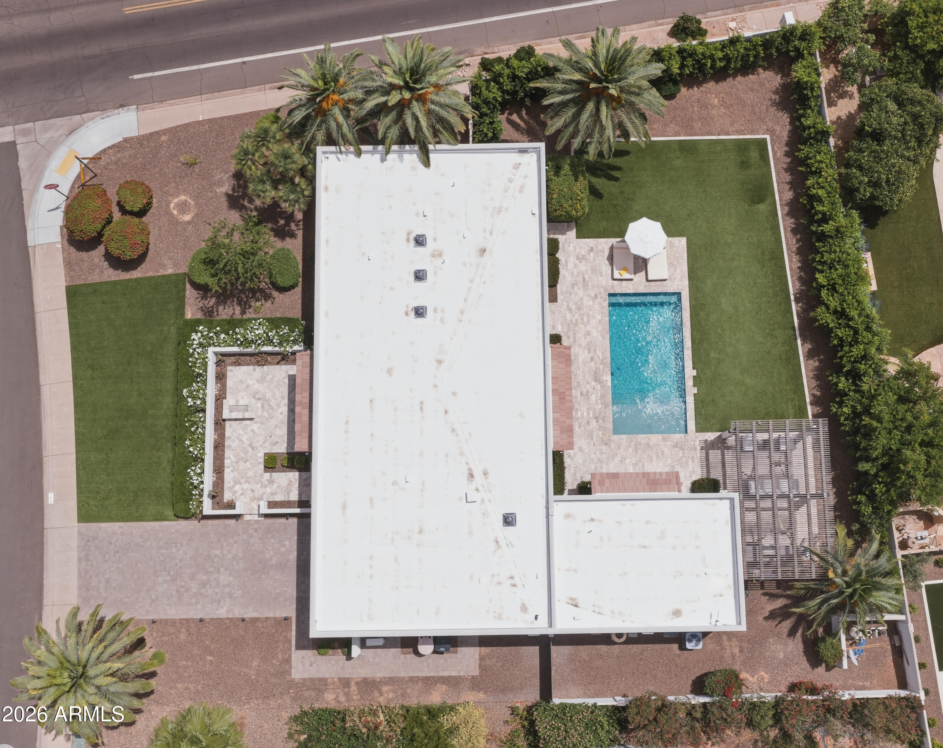 8113 E DEL CADENA Drive