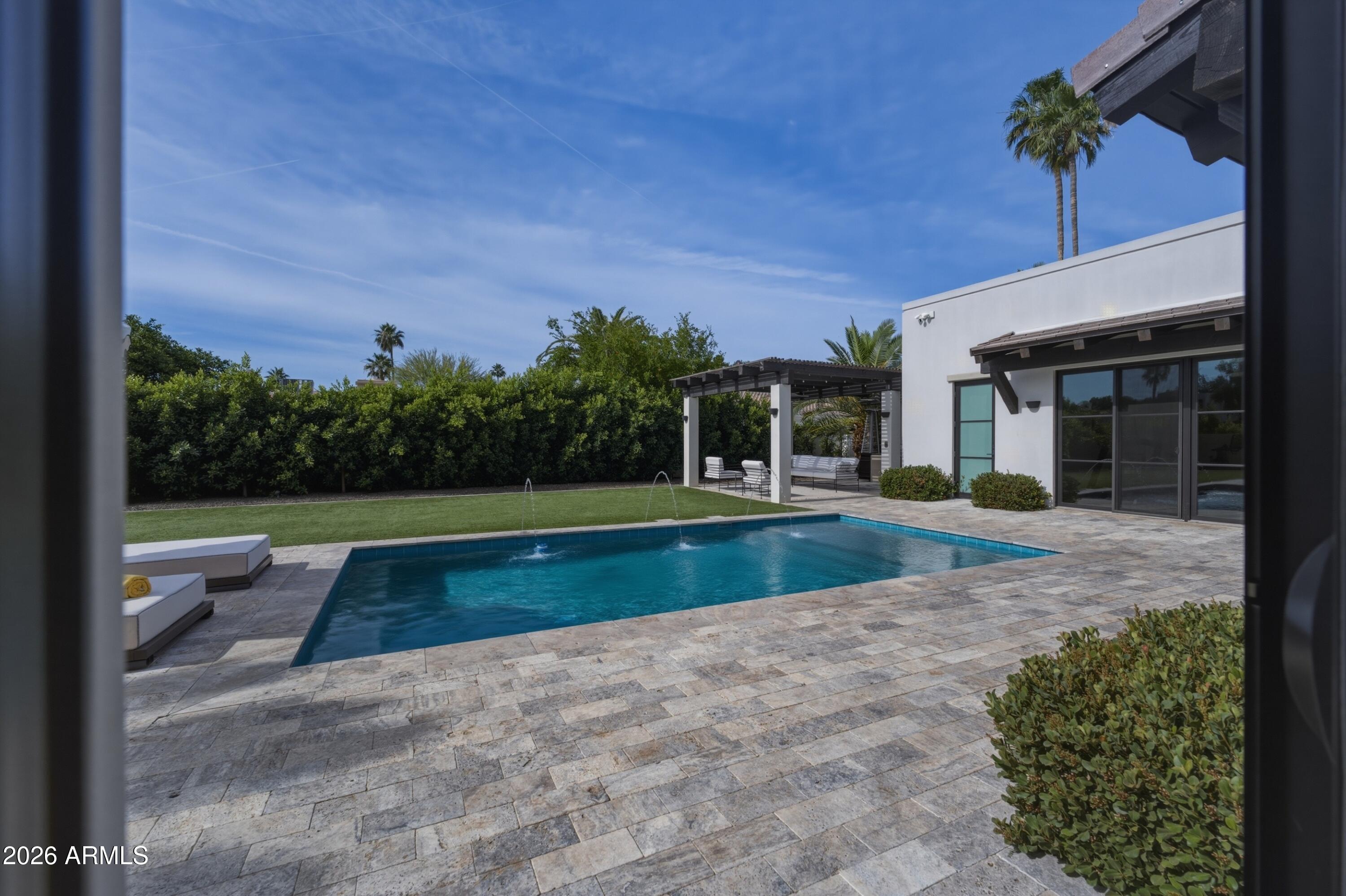 8113 E DEL CADENA Drive