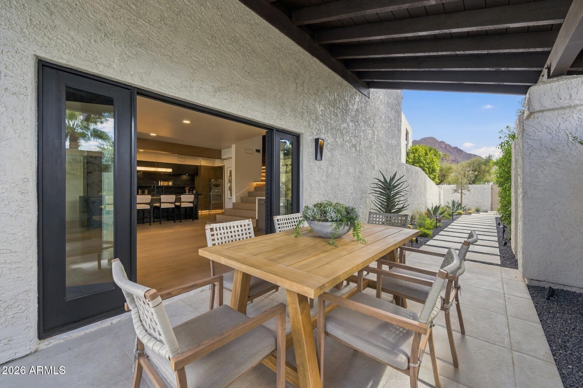 4432 E CAMELBACK Road 120