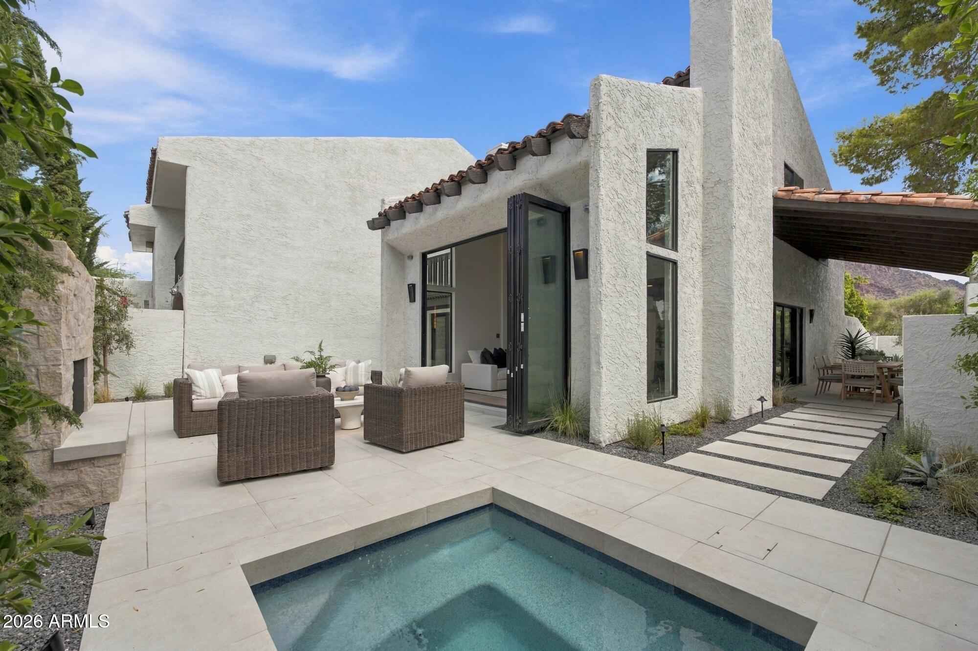 4432 E CAMELBACK Road 120