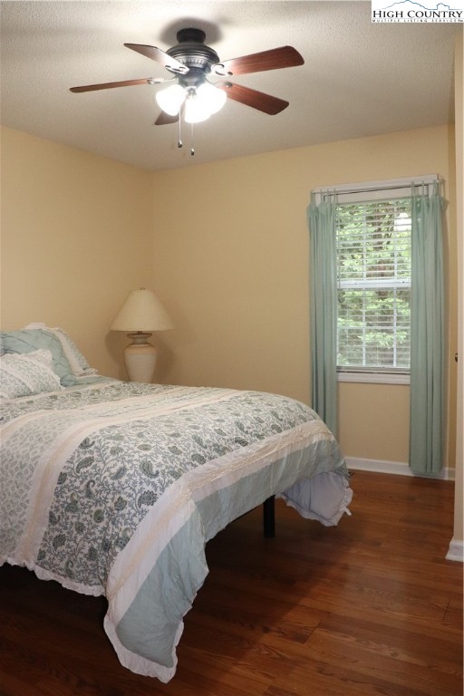 2832 Laurel Lane