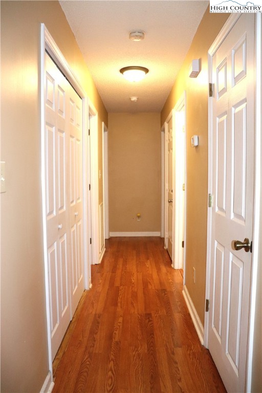 2832 Laurel Lane