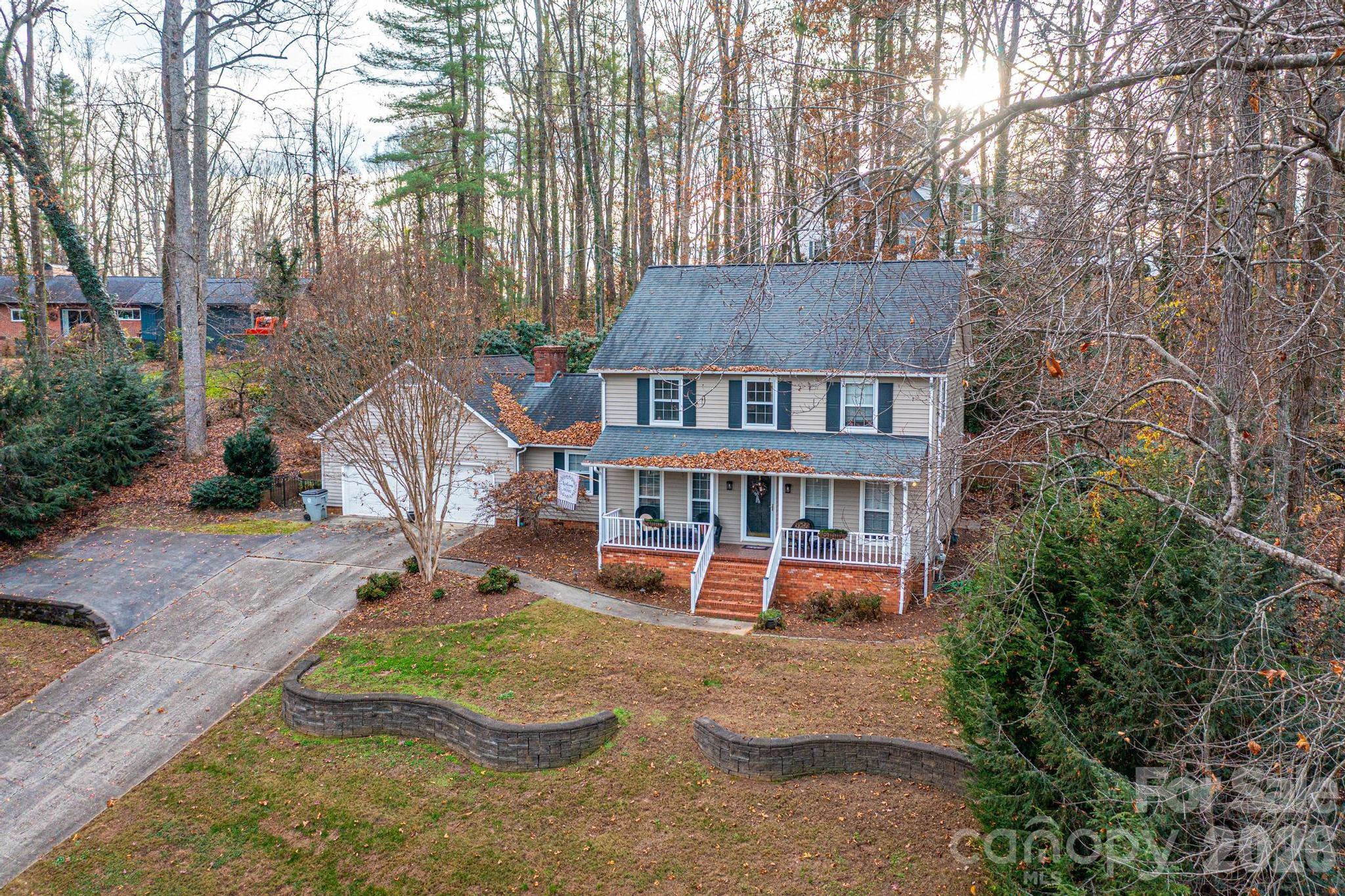 252 Deerfield Street SE