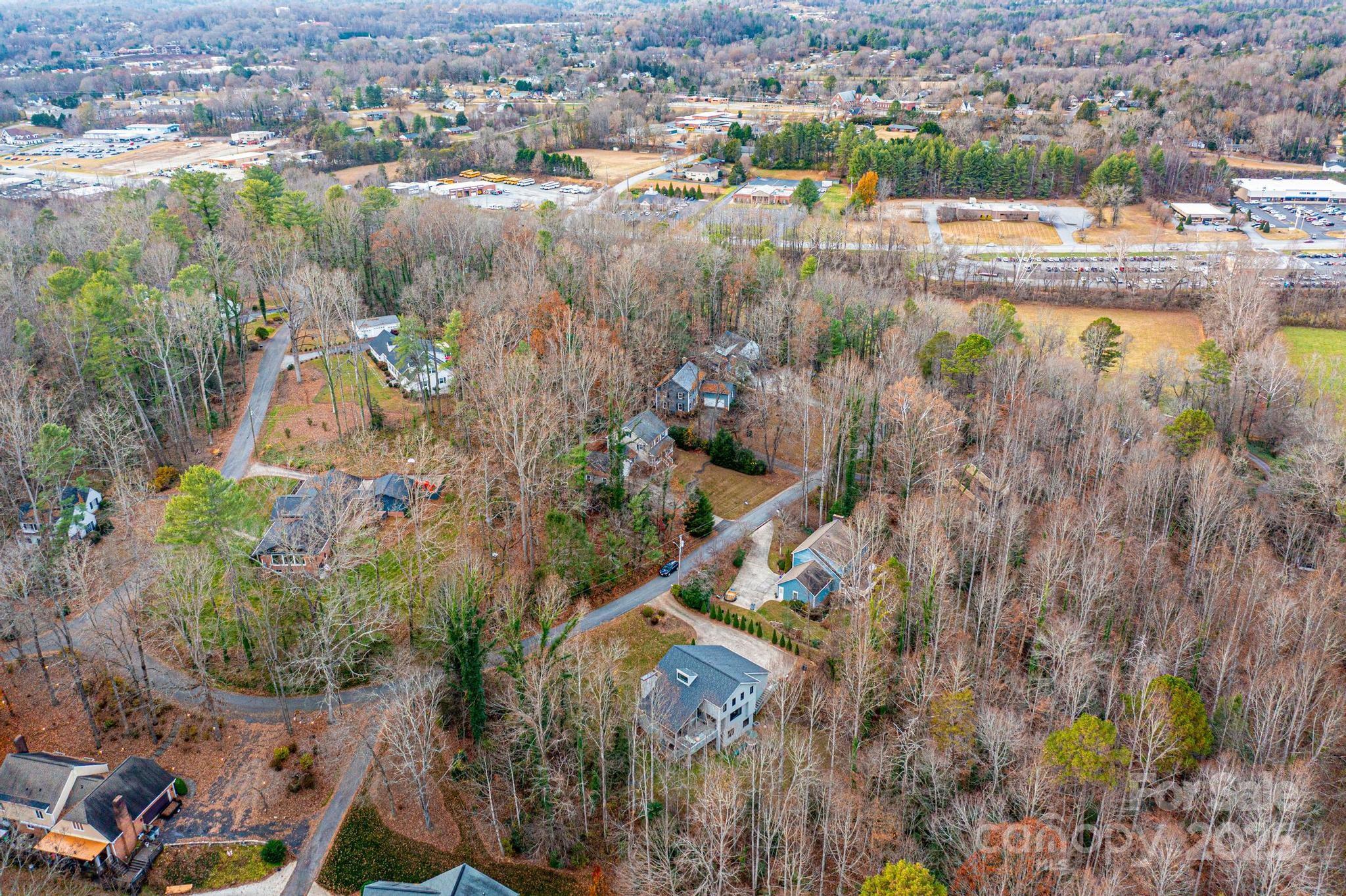 252 Deerfield Street SE