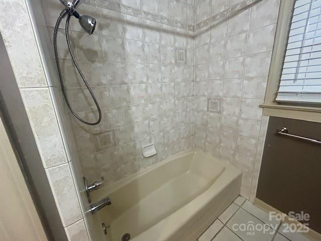 252 Deerfield Street SE