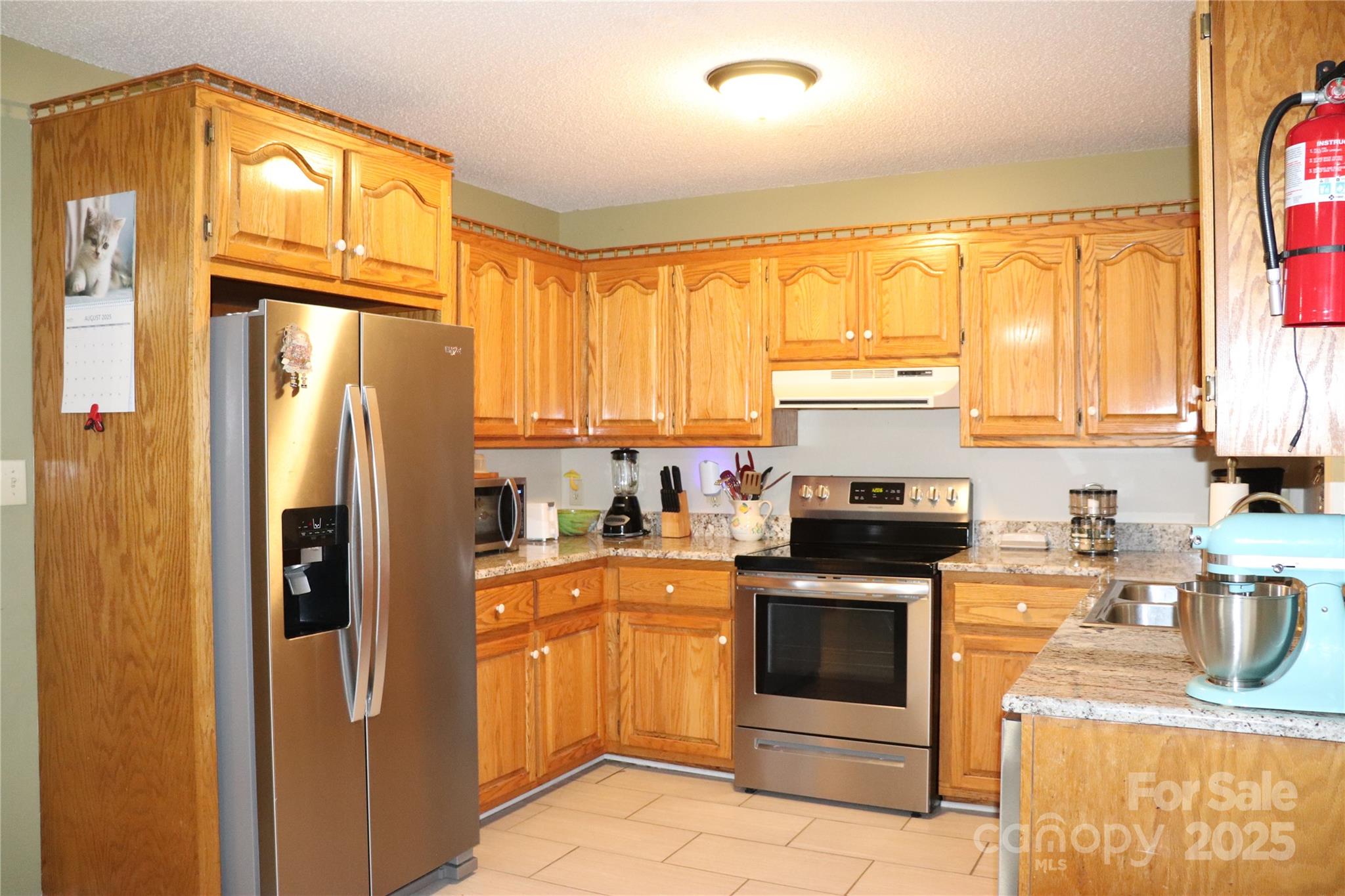 2832 Laurel Lane