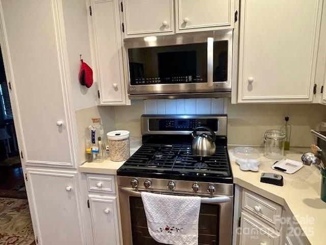 1108 Hibriten Drive SE